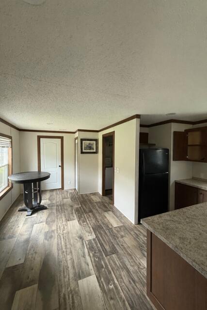 1223 Glass Pike