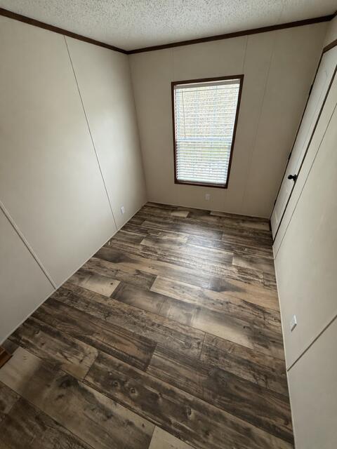 1223 Glass Pike