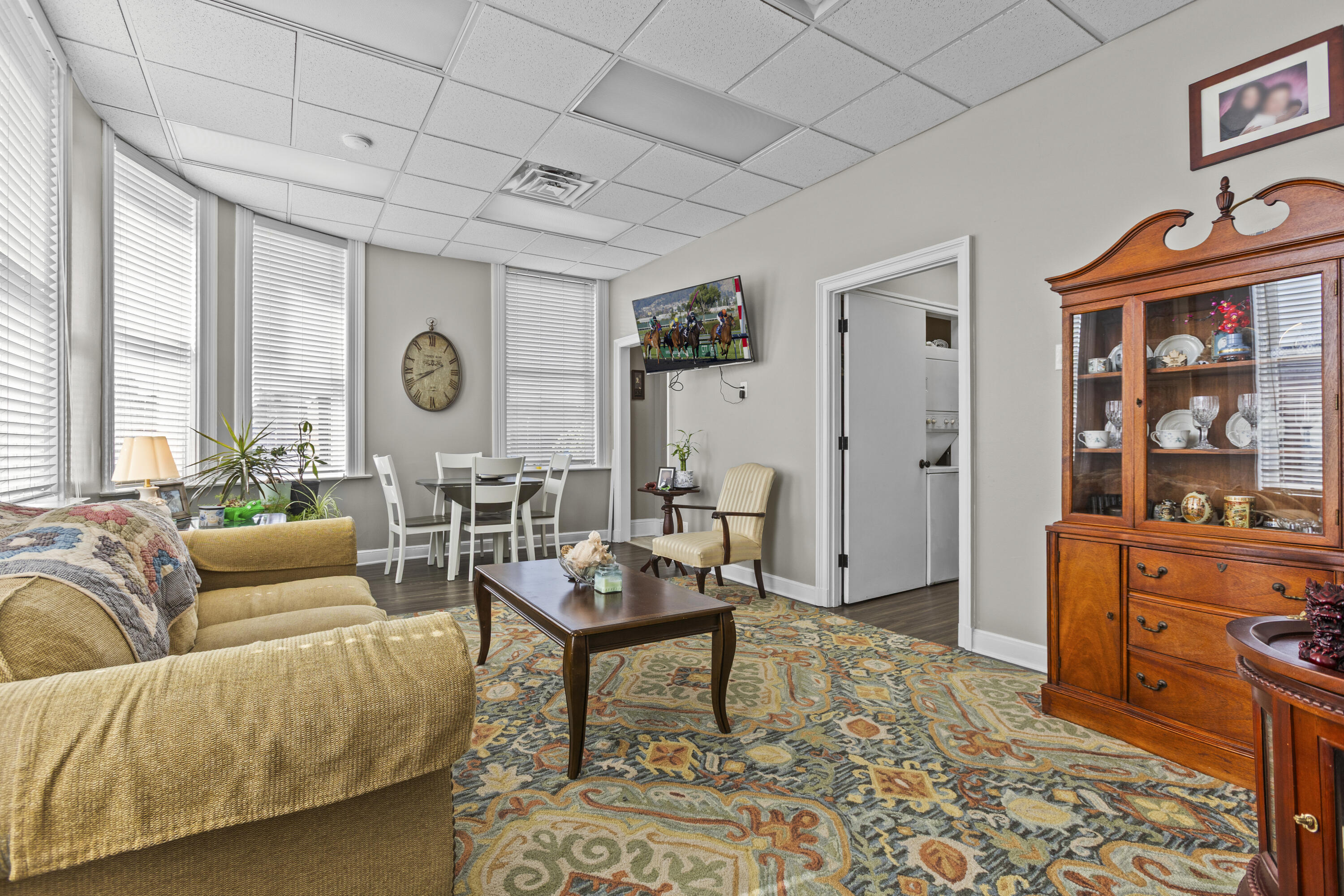 339 Main Street 1-5