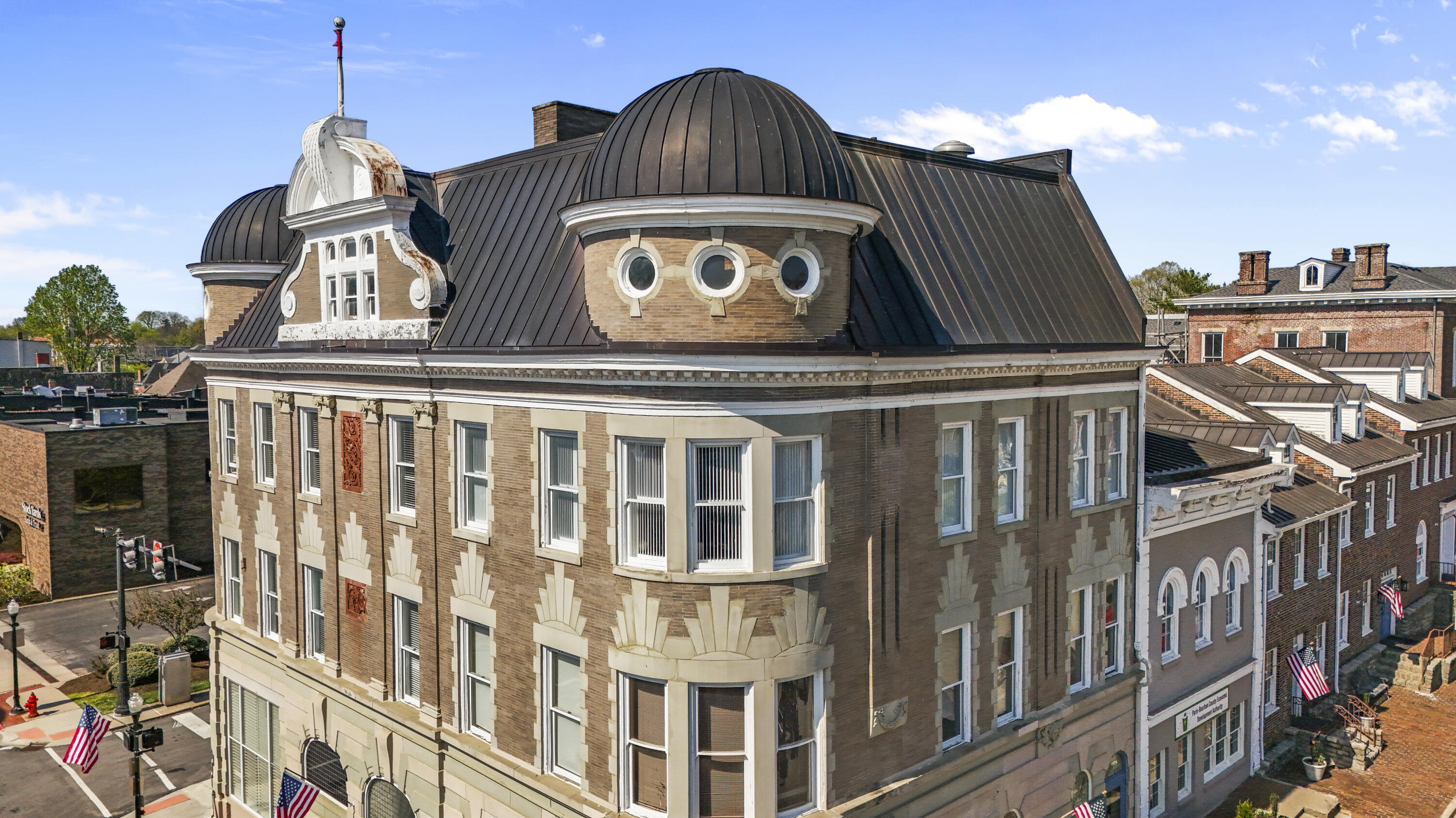 339 Main Street 1-5