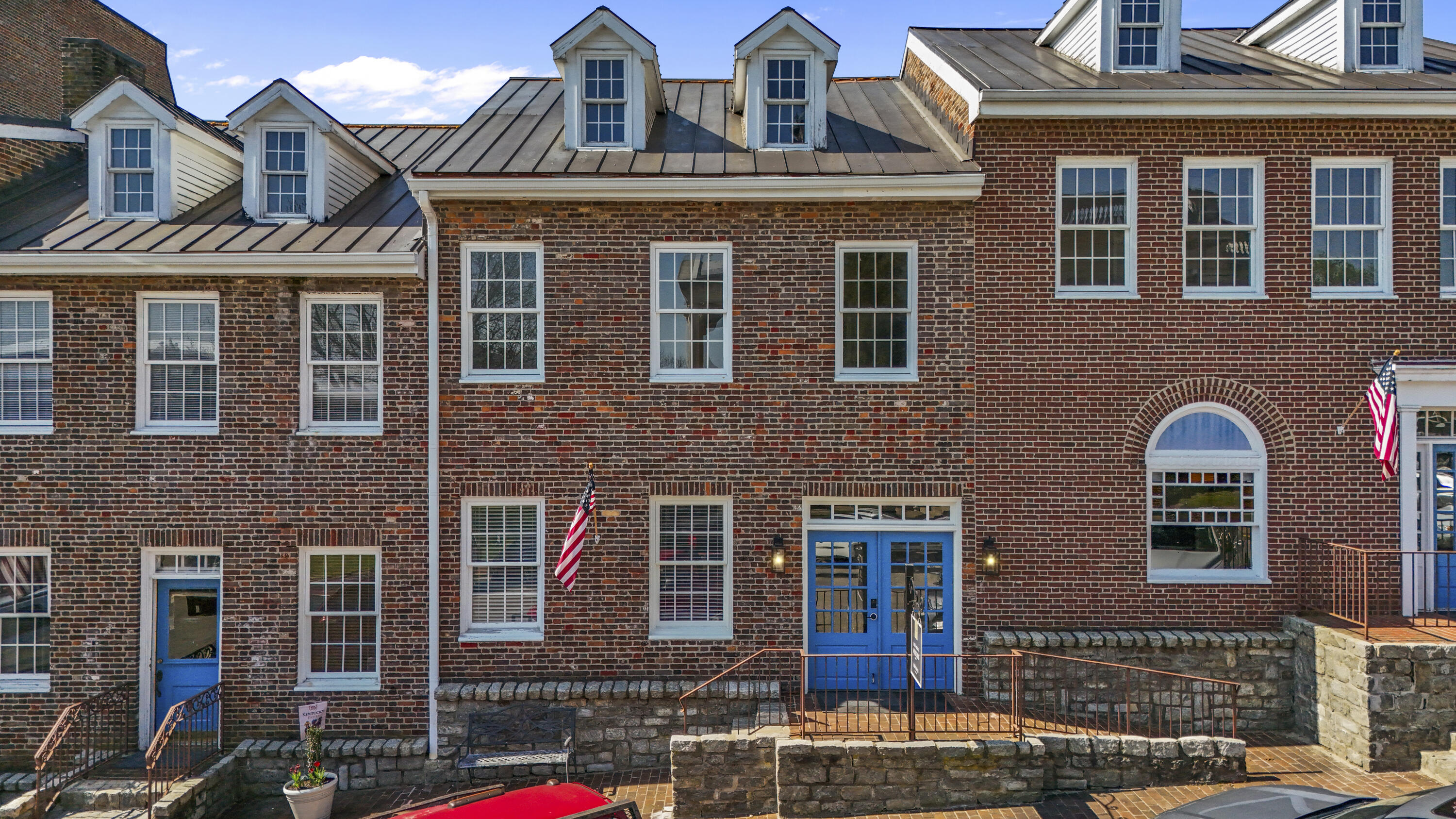339 Main Street 1-5