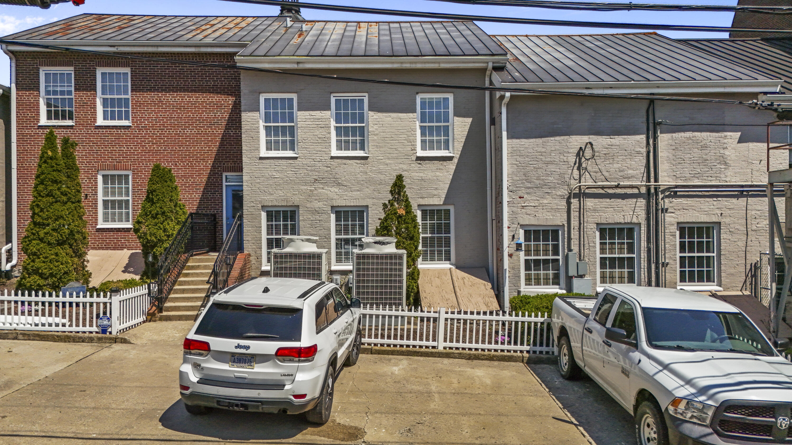 339 Main Street 1-5