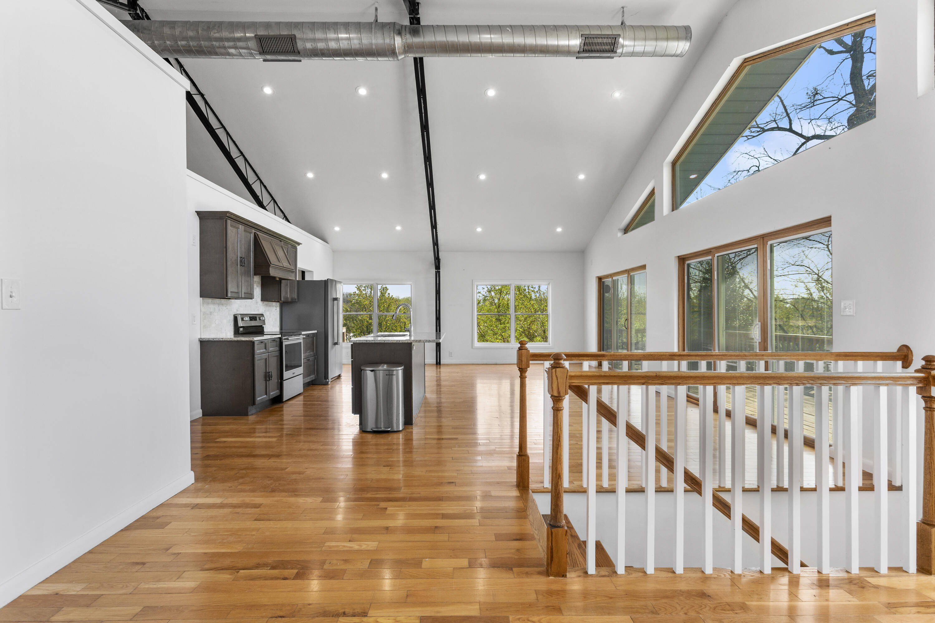583 College Road