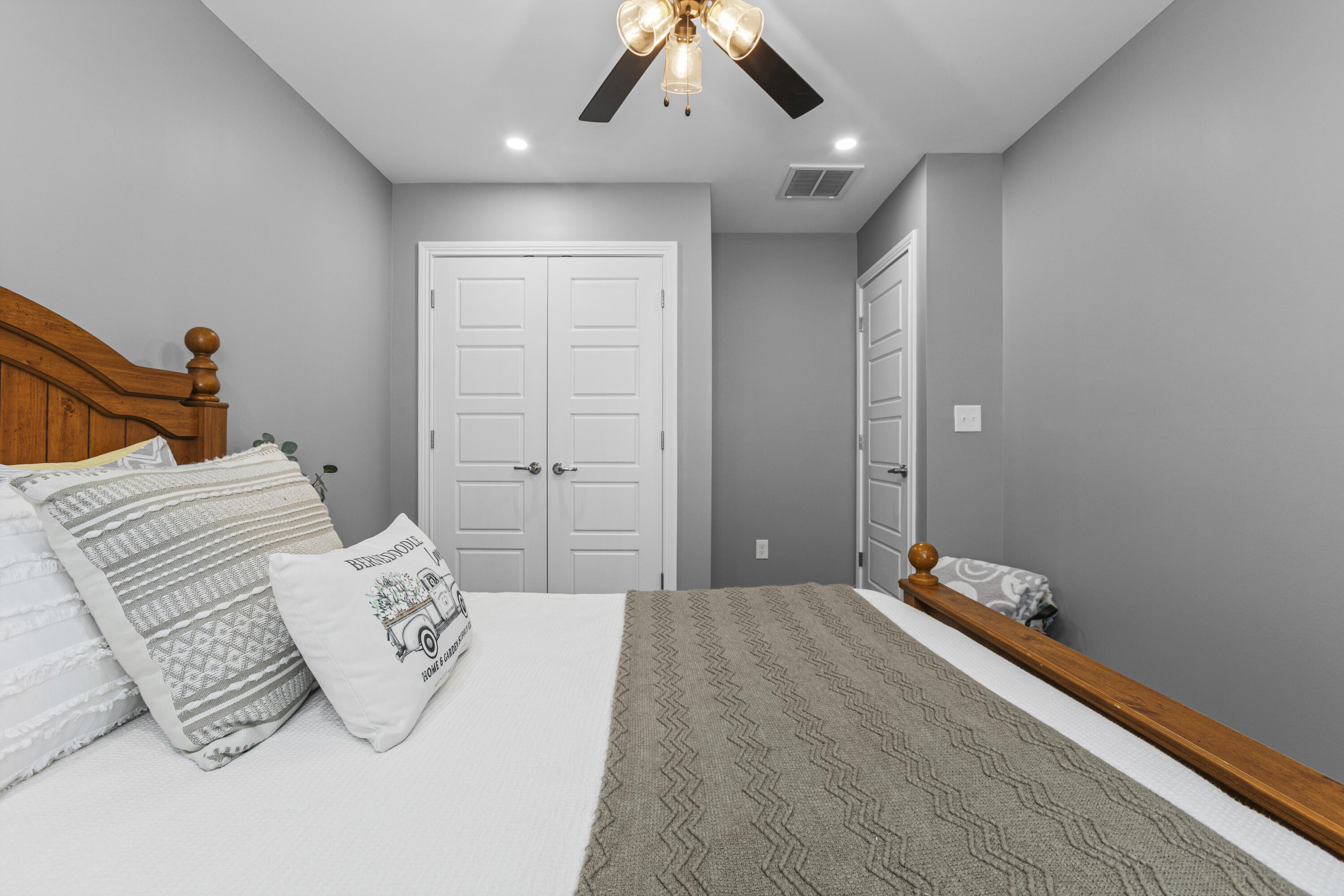 203 Pleasant View Drive
