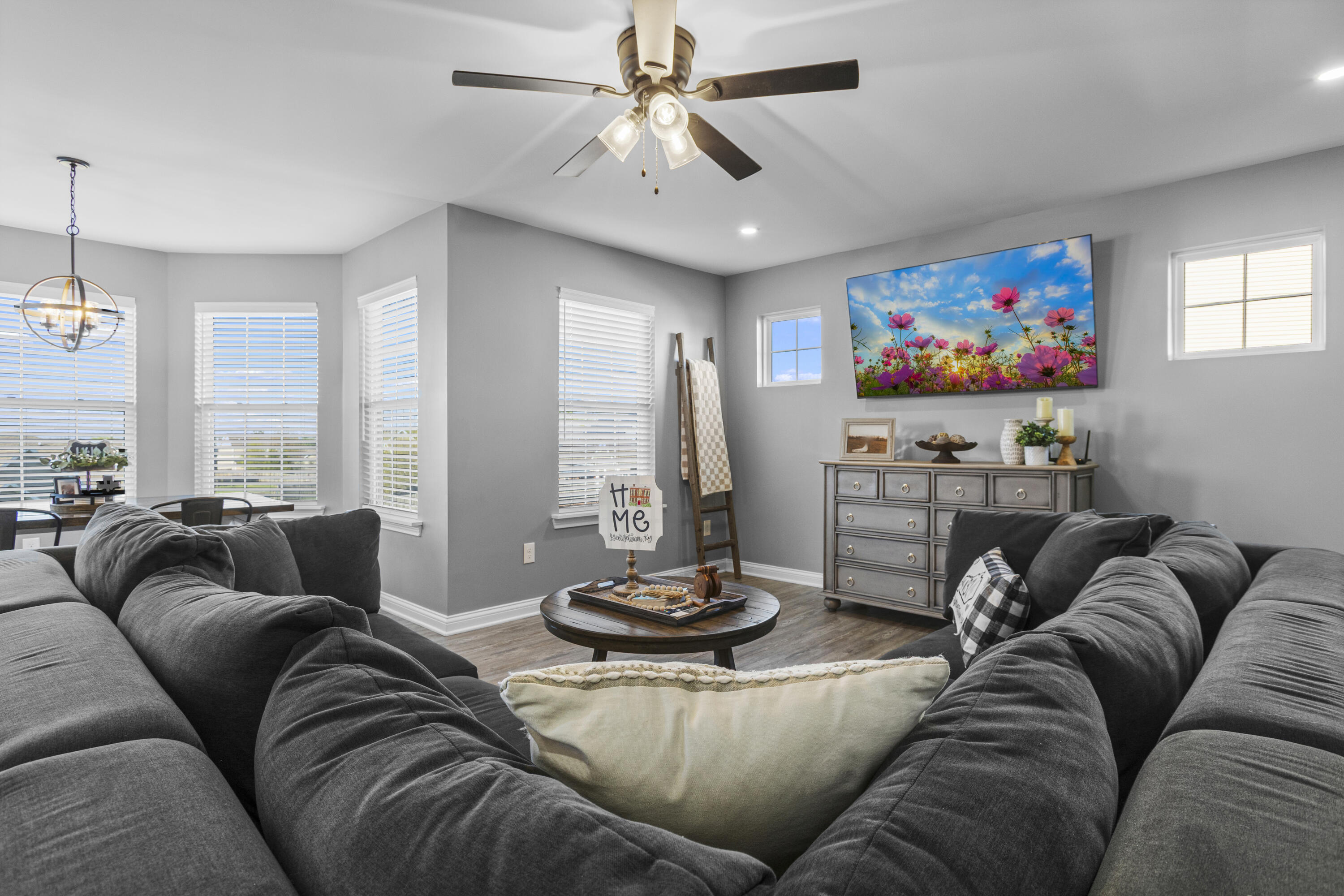 203 Pleasant View Drive