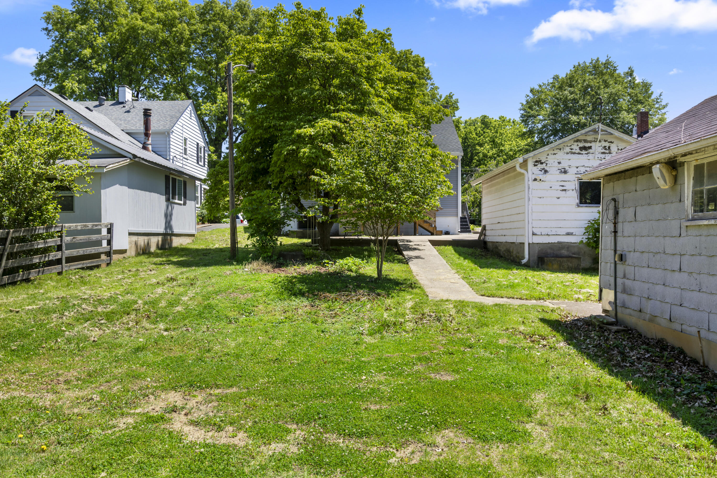 122 Reynolds Avenue