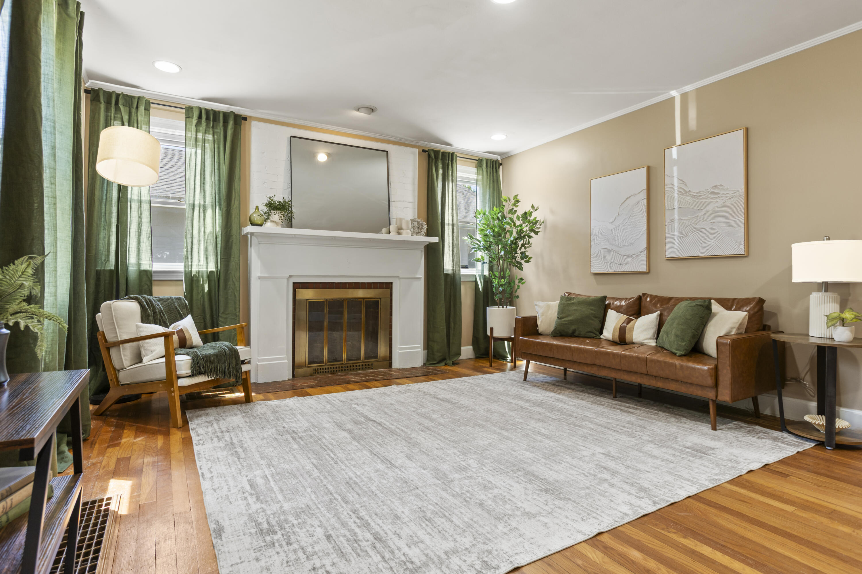 122 Reynolds Avenue