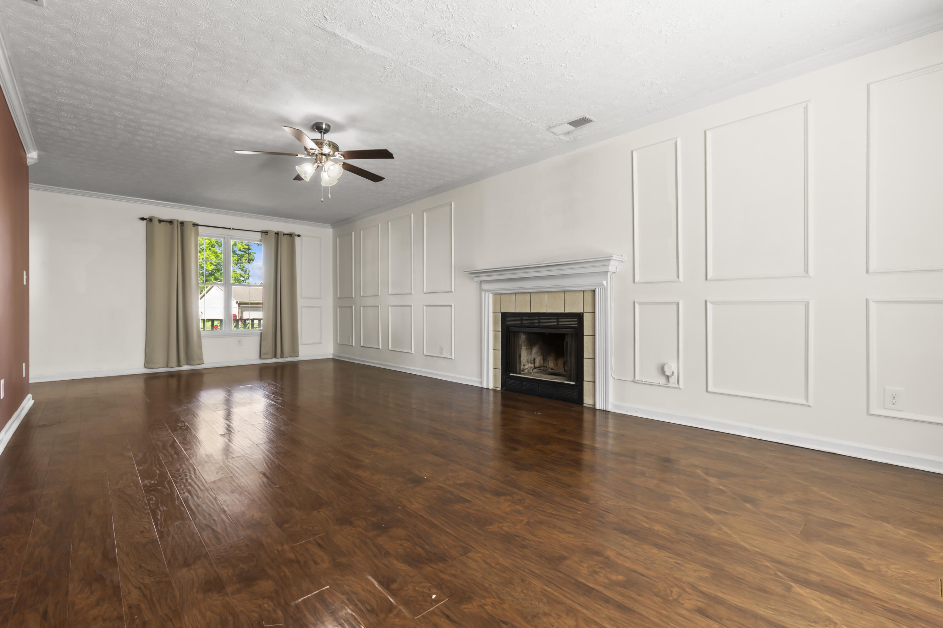 112 Bridgeway Court