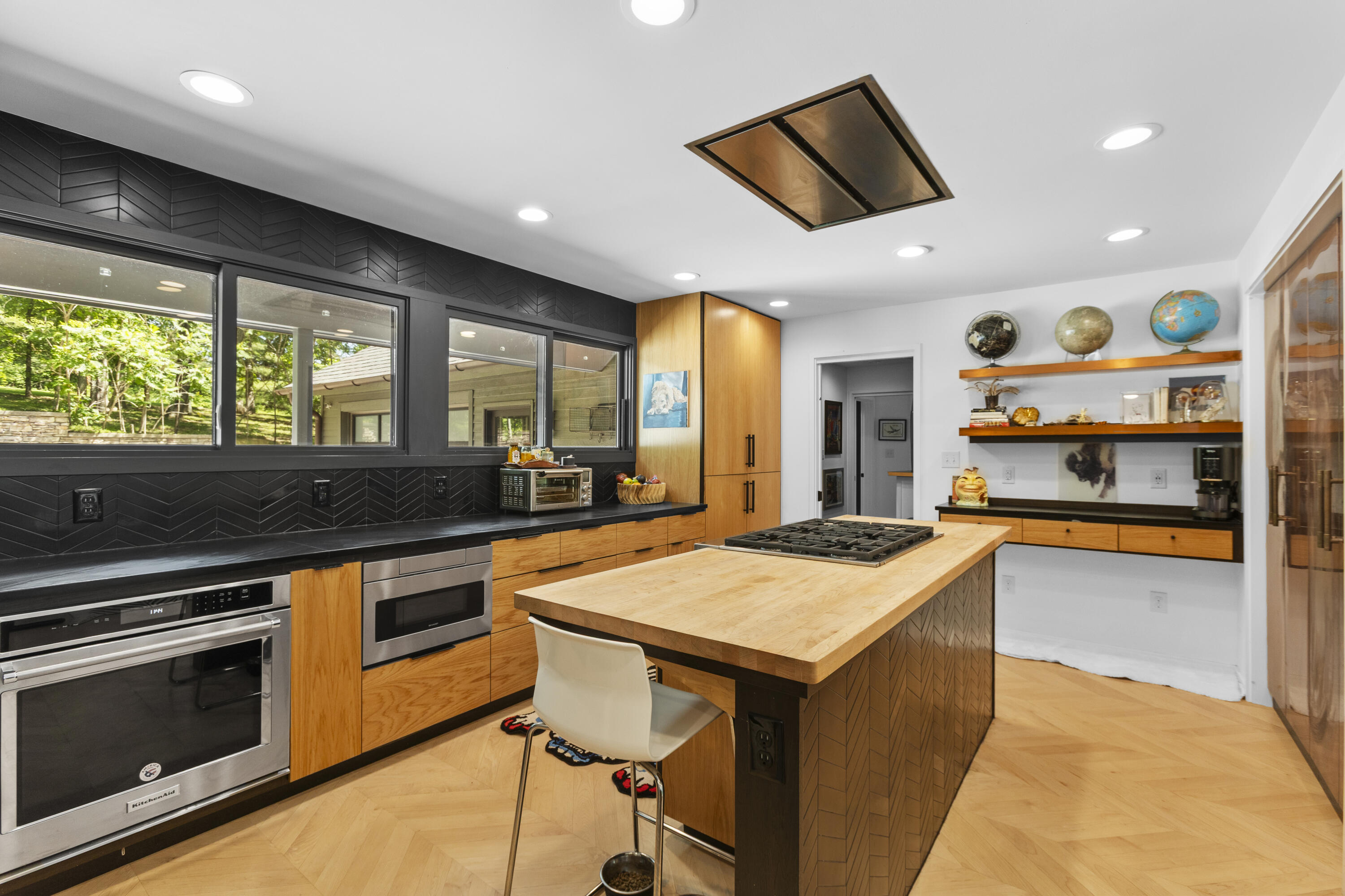 8039 Old Richmond Road