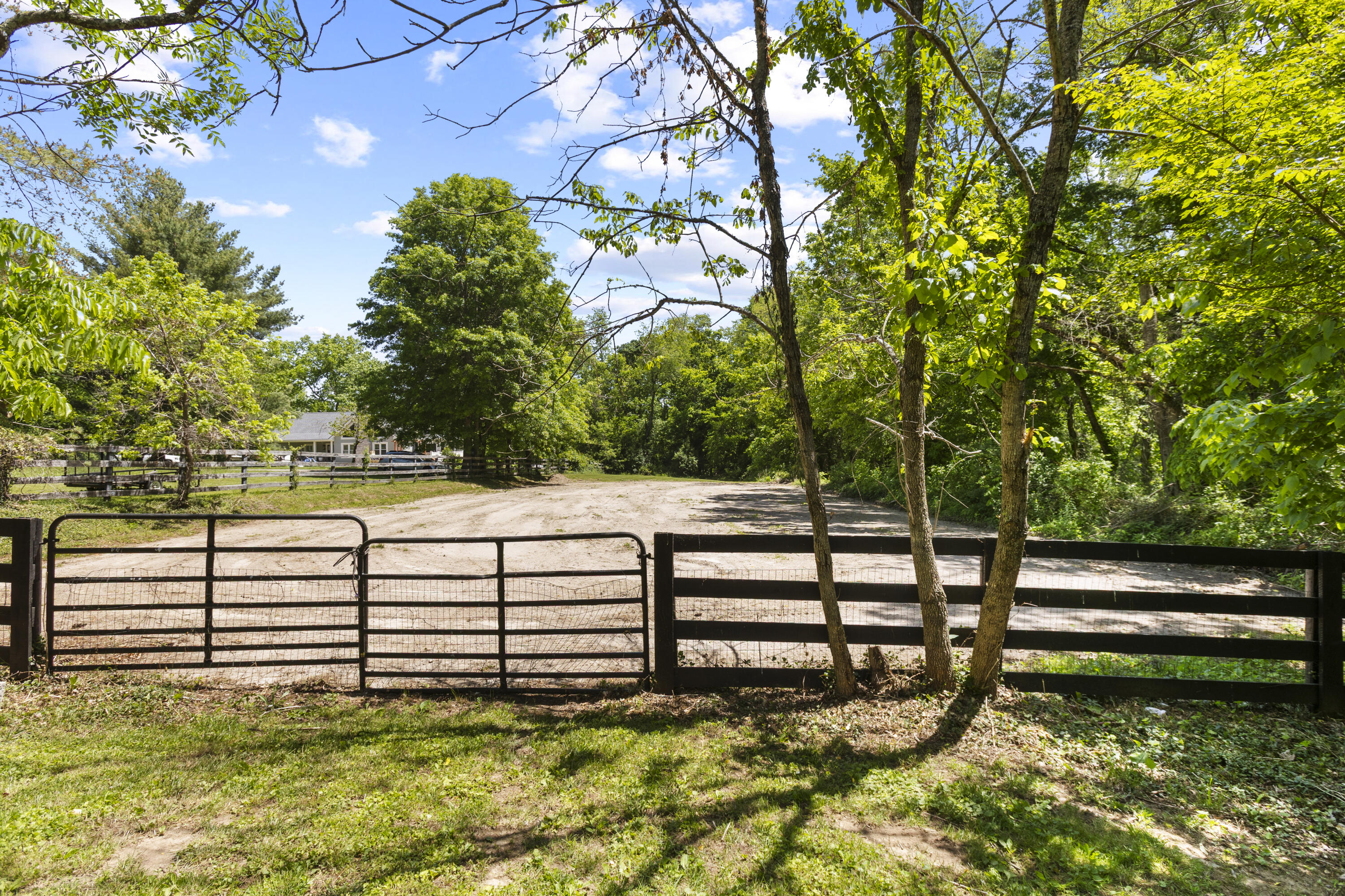 8039 Old Richmond Road
