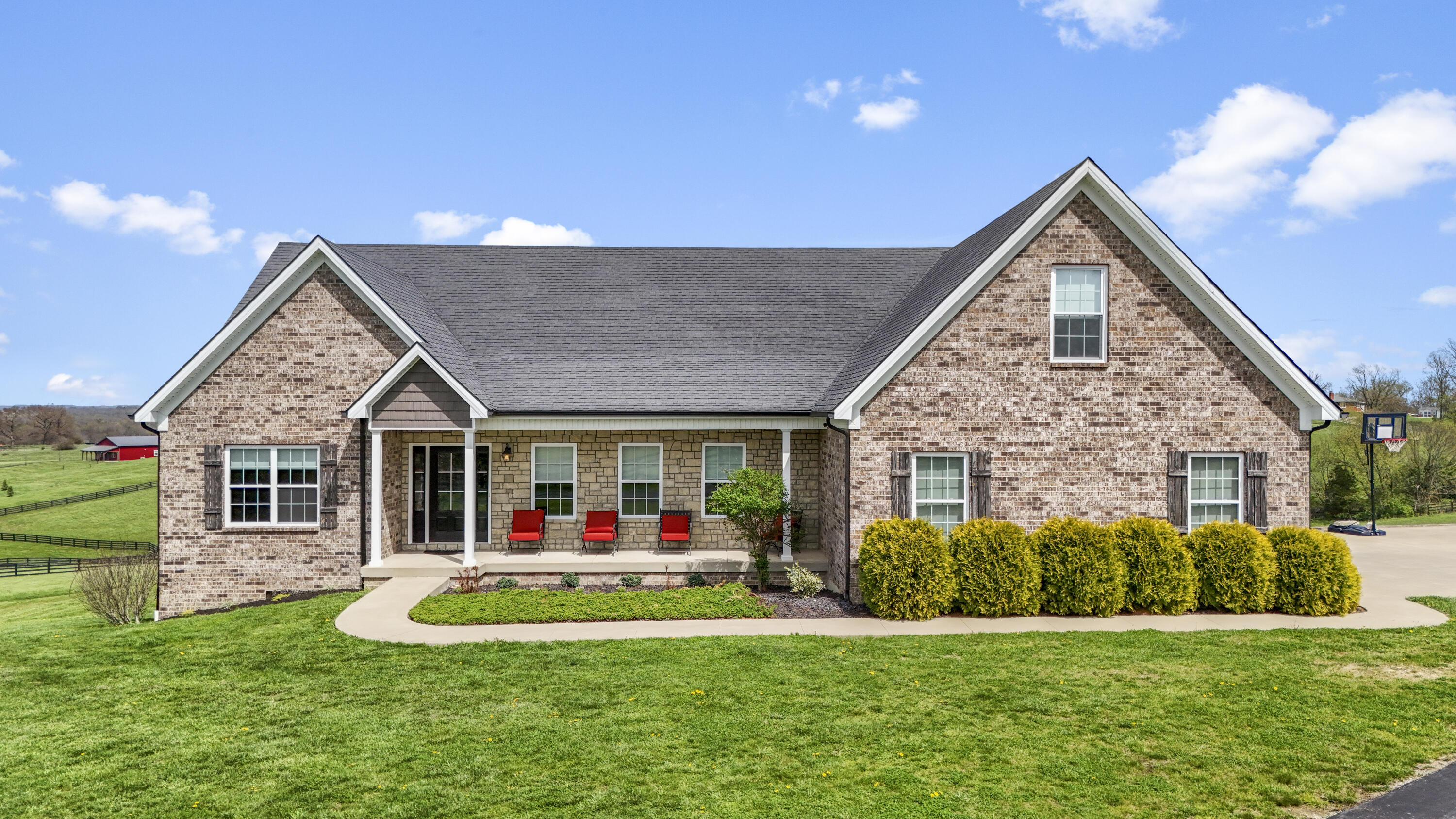 112 Fairfield Farm Road
