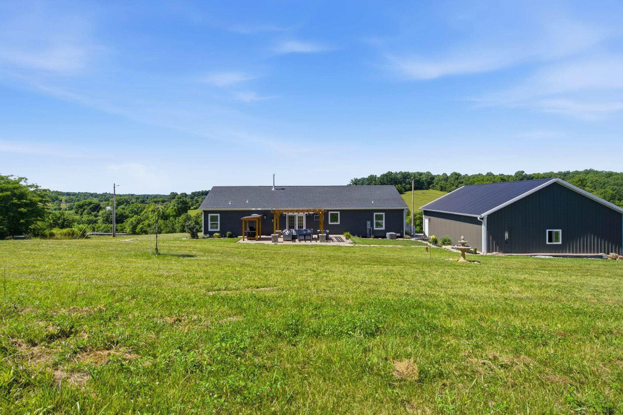 252 Hughes Lane