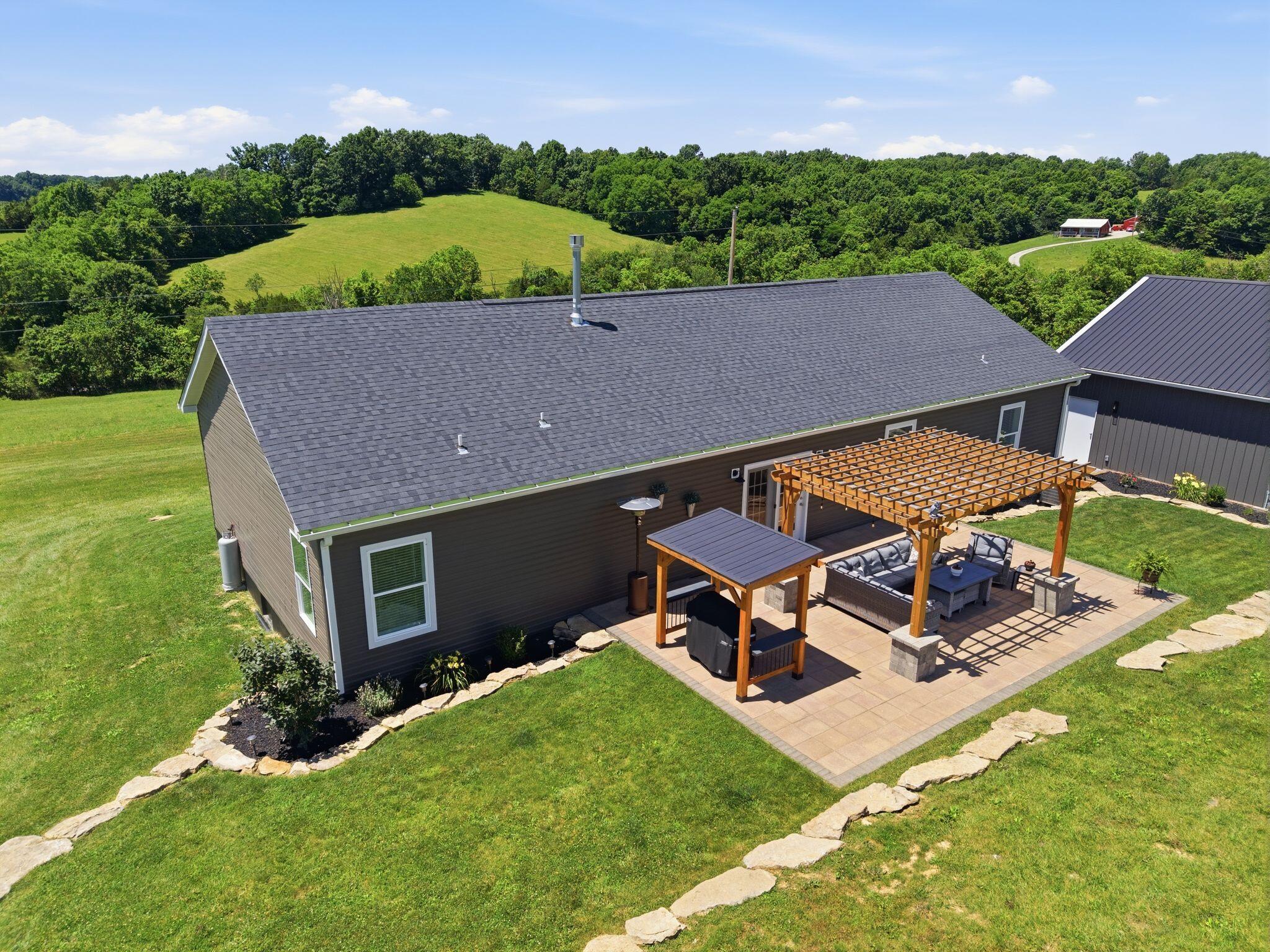 252 Hughes Lane