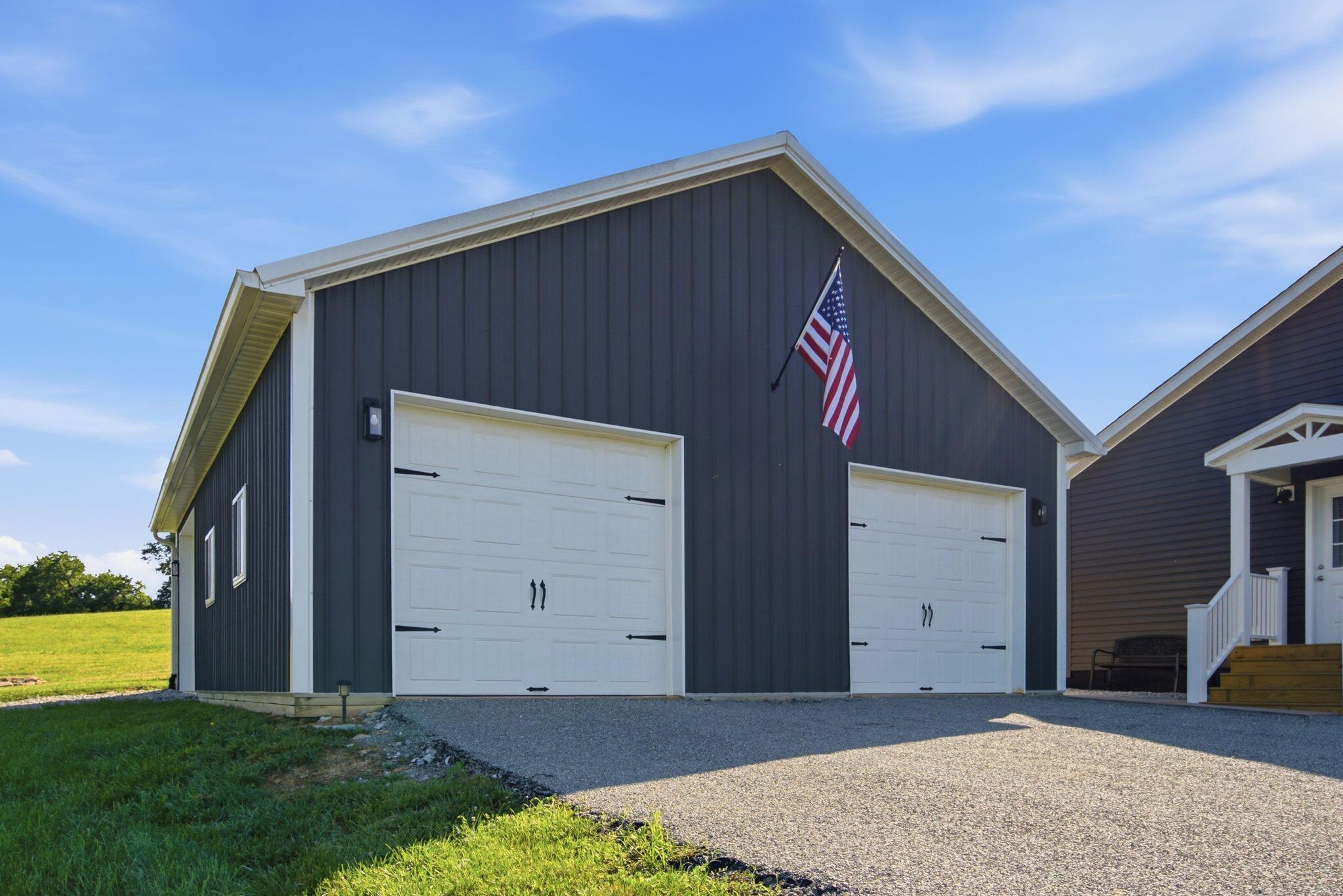 252 Hughes Lane