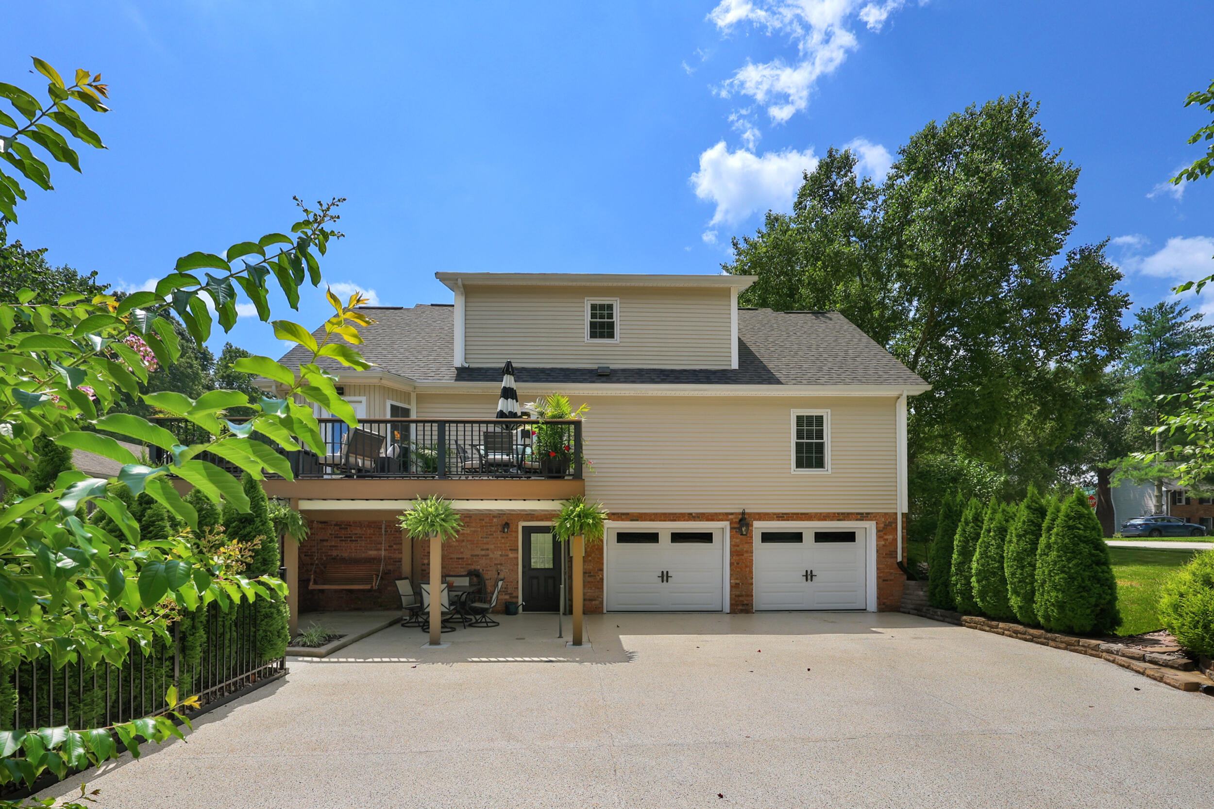 950 Stoney Creek Drive