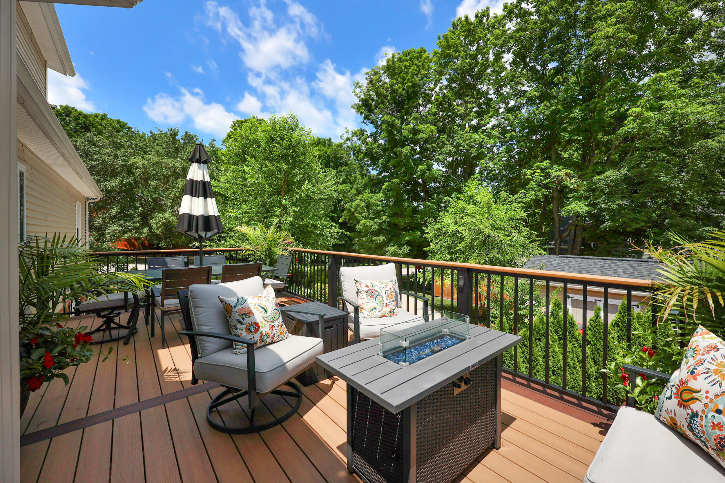 950 Stoney Creek Drive