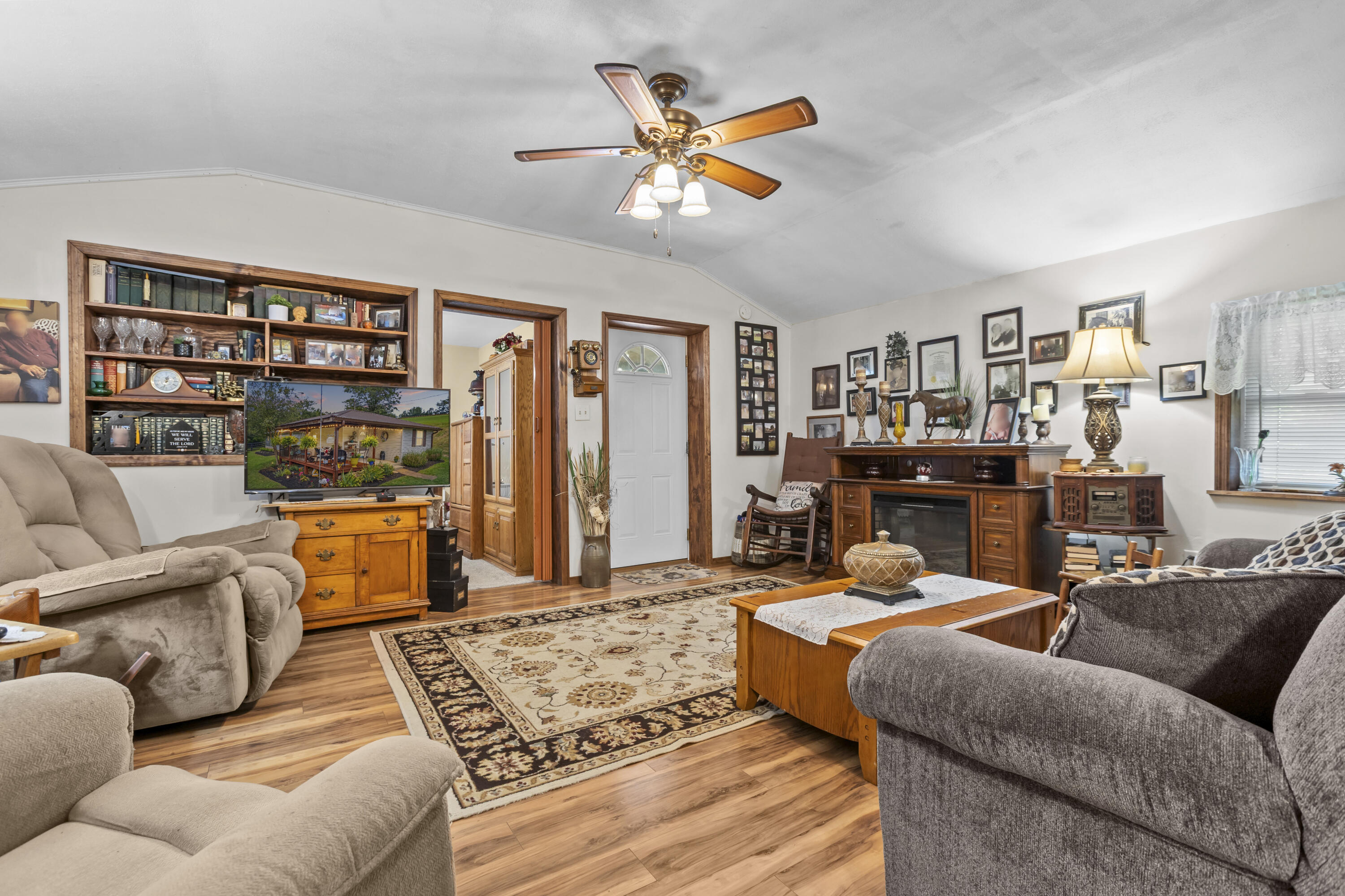 7055 Maysville Road