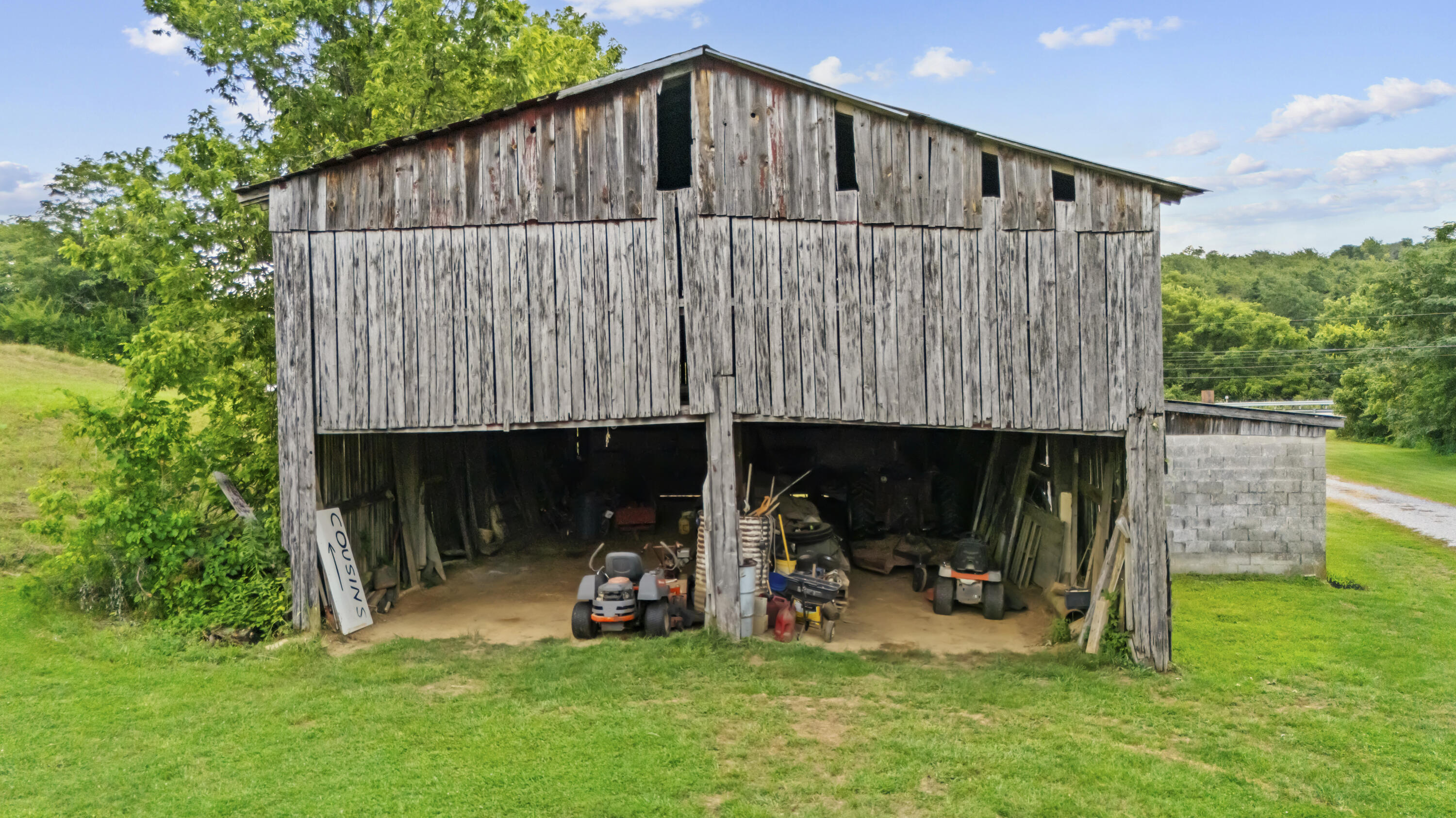7055 Maysville Road
