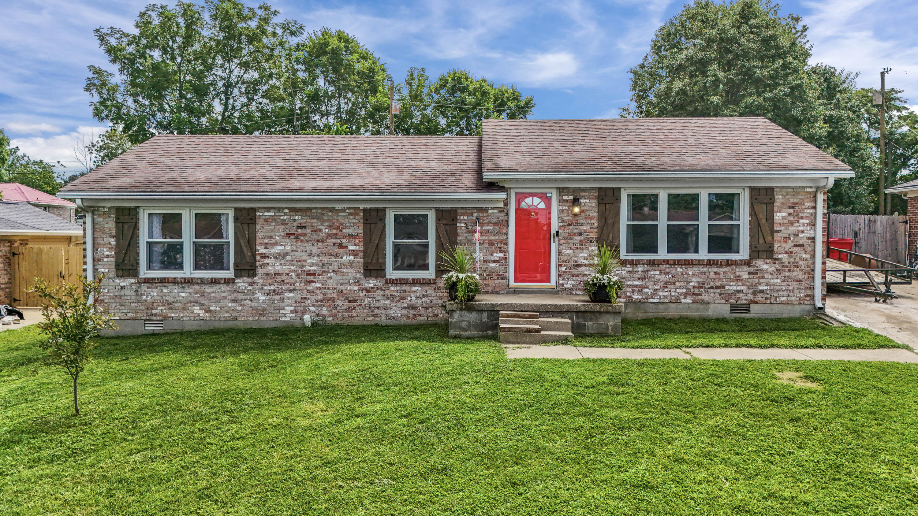 110 Briarwood Drive