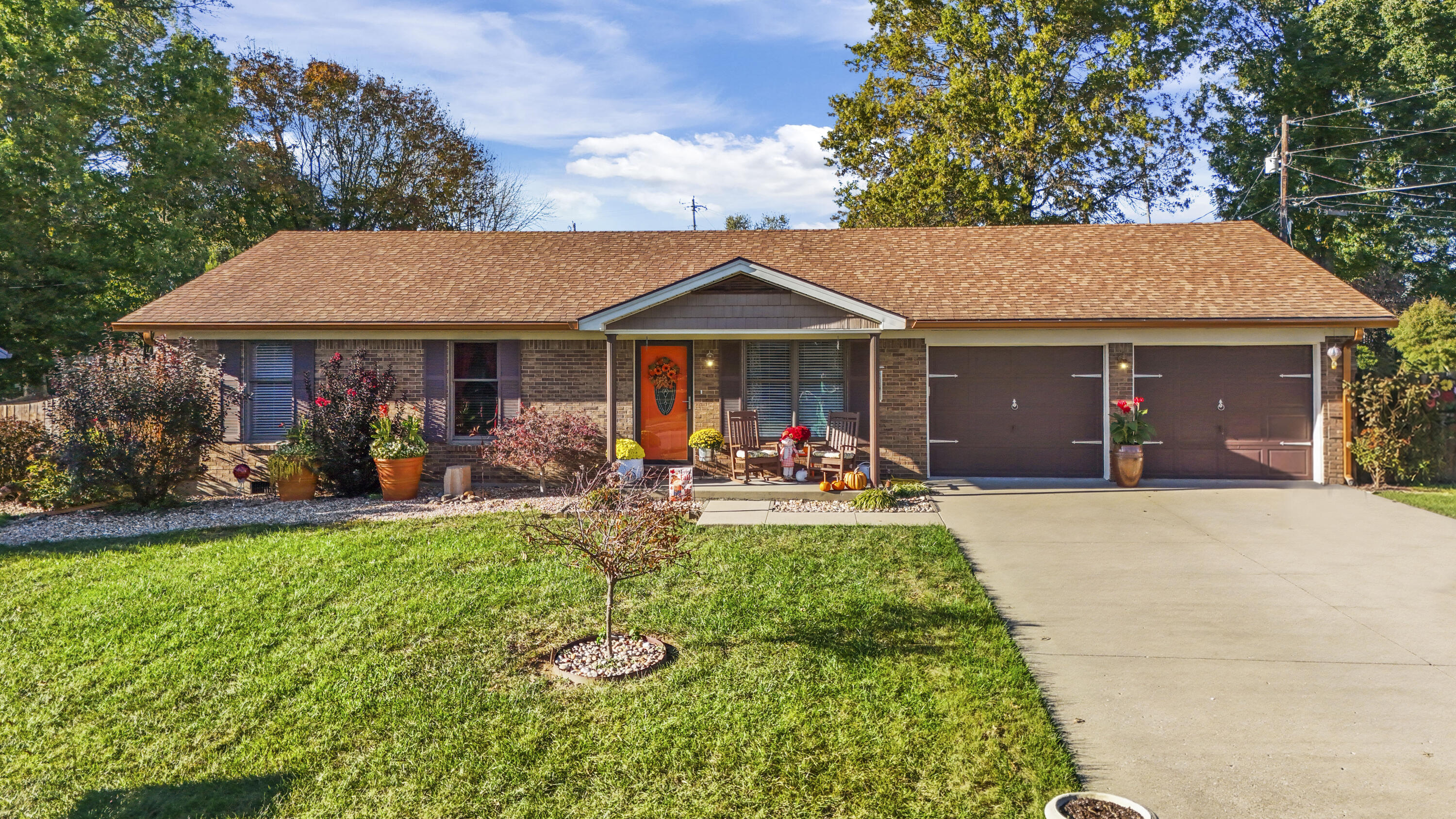 120 Bowen Drive