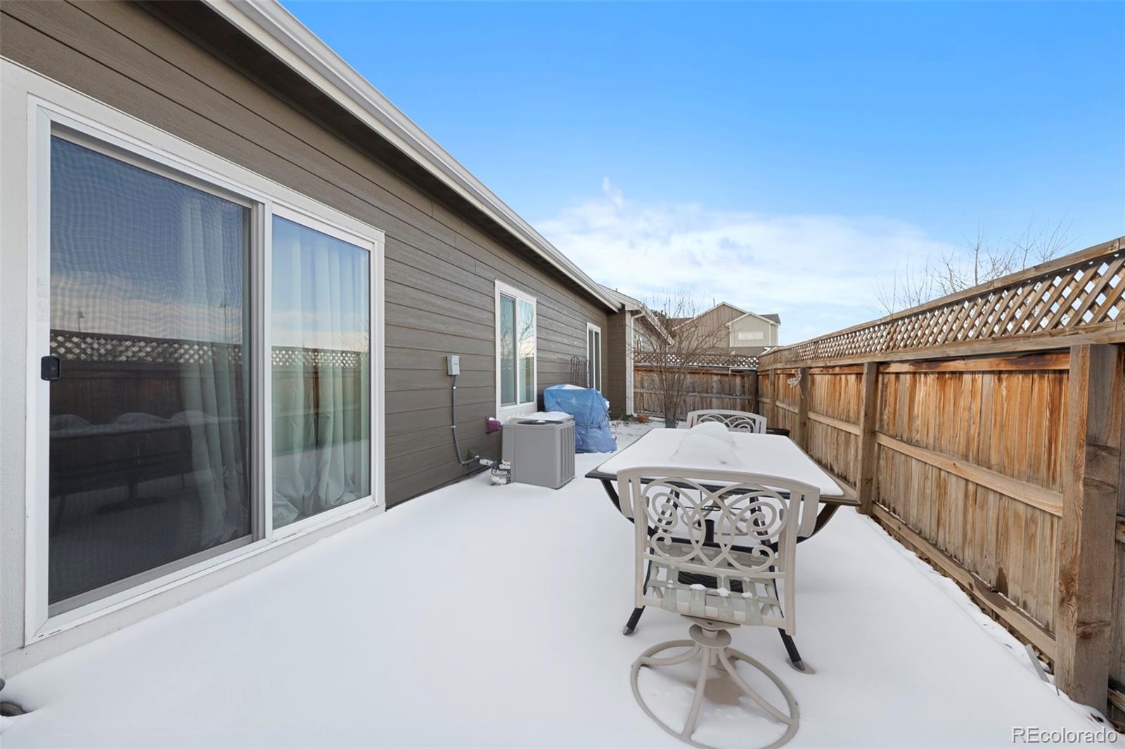 14700 E 104th Avenue Unit: 3702