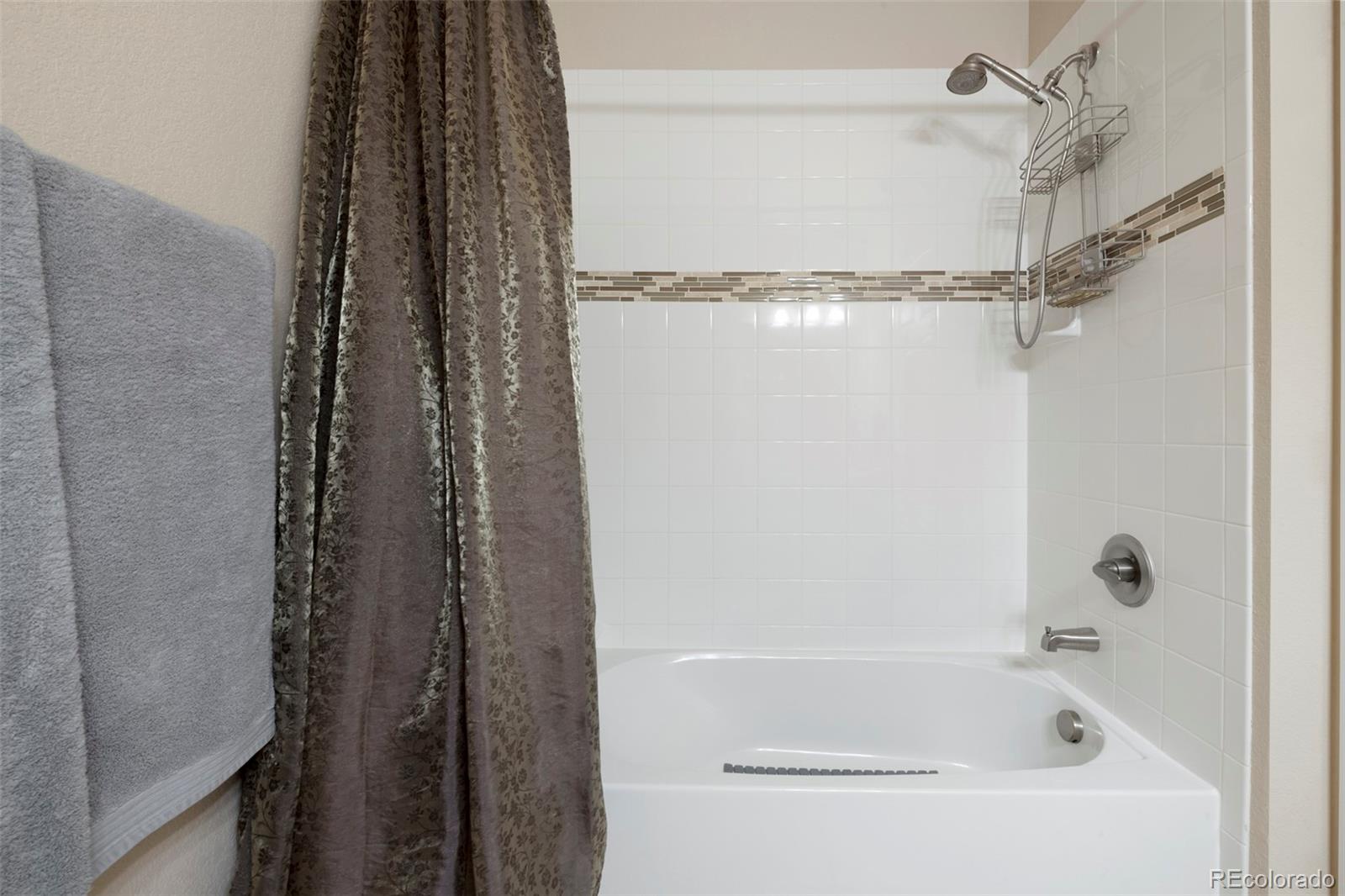 14700 E 104th Avenue Unit: 3702