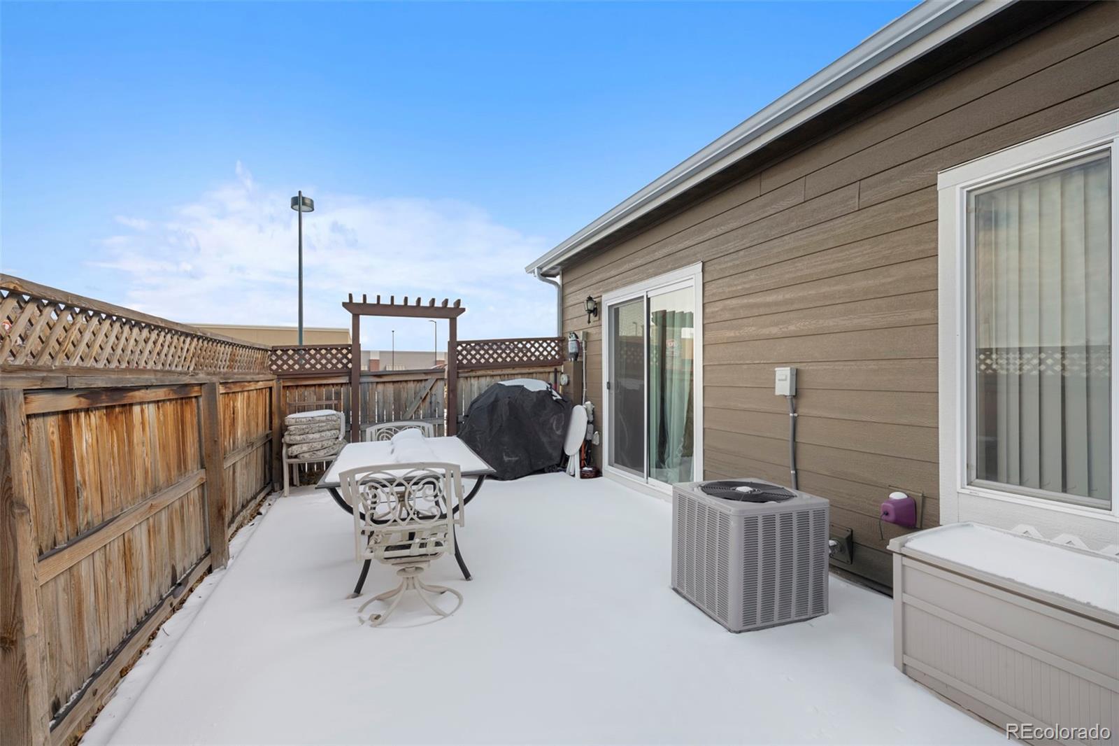 14700 E 104th Avenue Unit: 3702