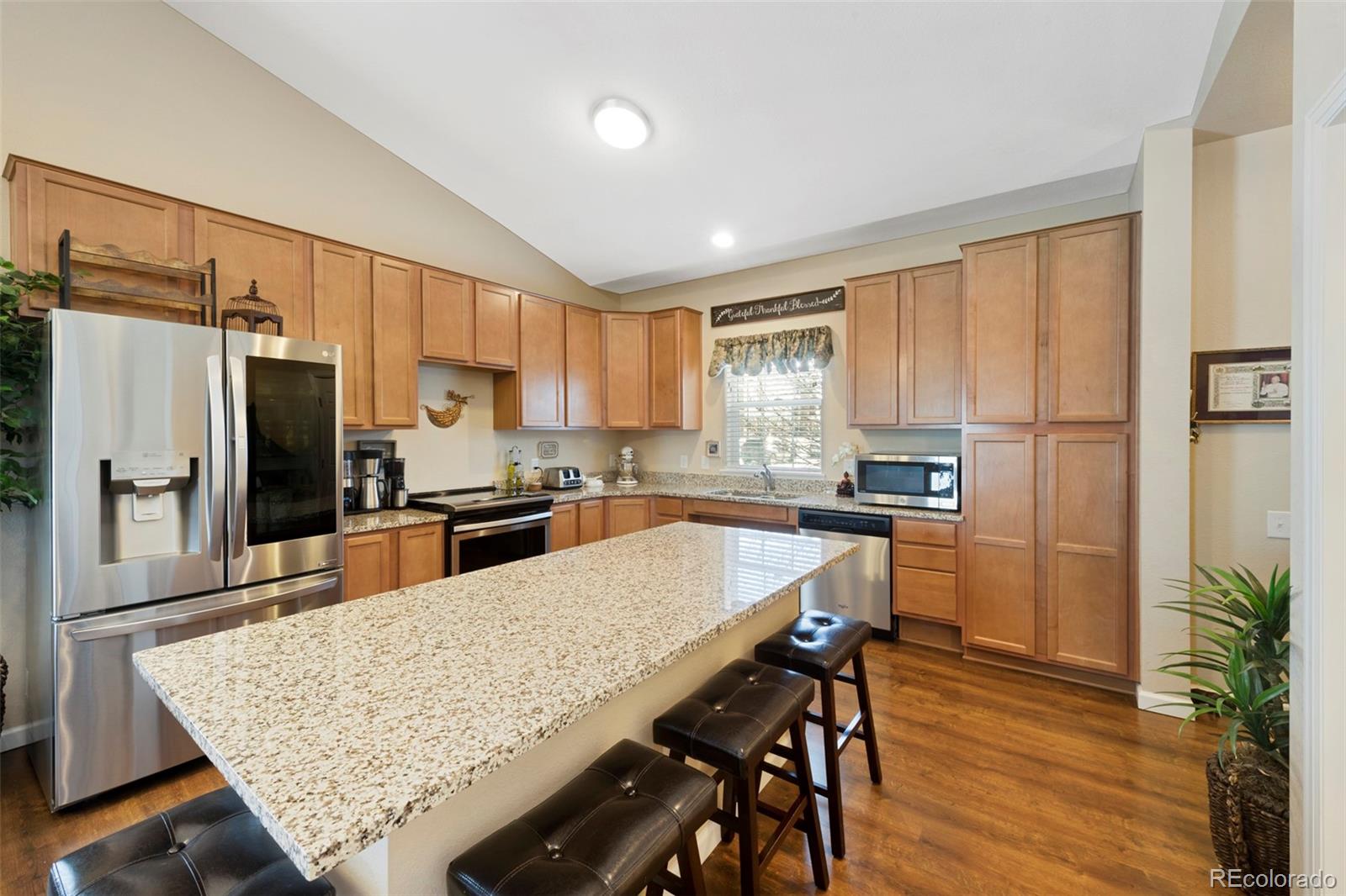 14700 E 104th Avenue Unit: 3702