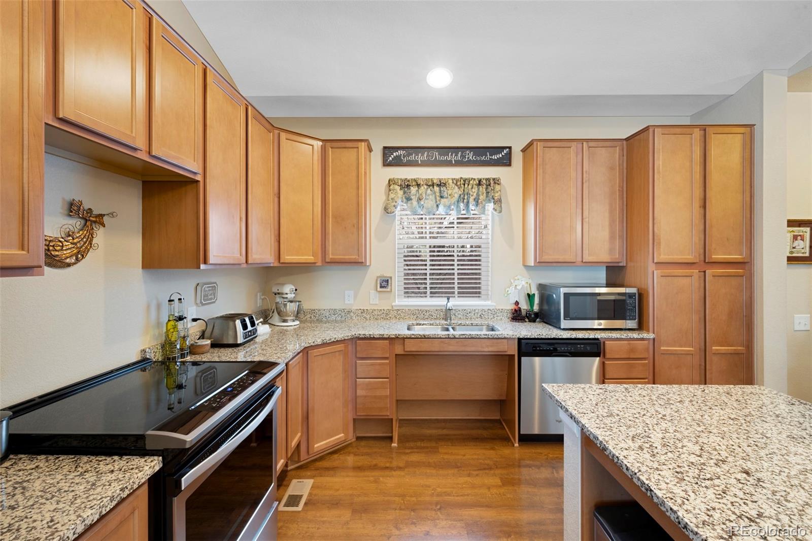 14700 E 104th Avenue Unit: 3702