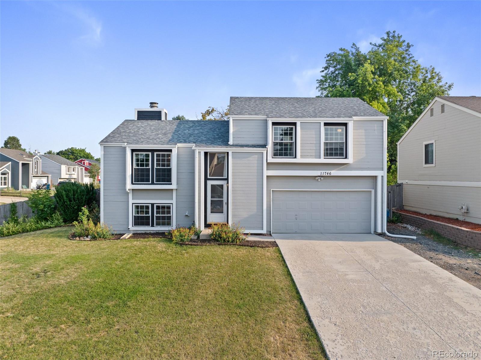 11746 W Bowles Circle