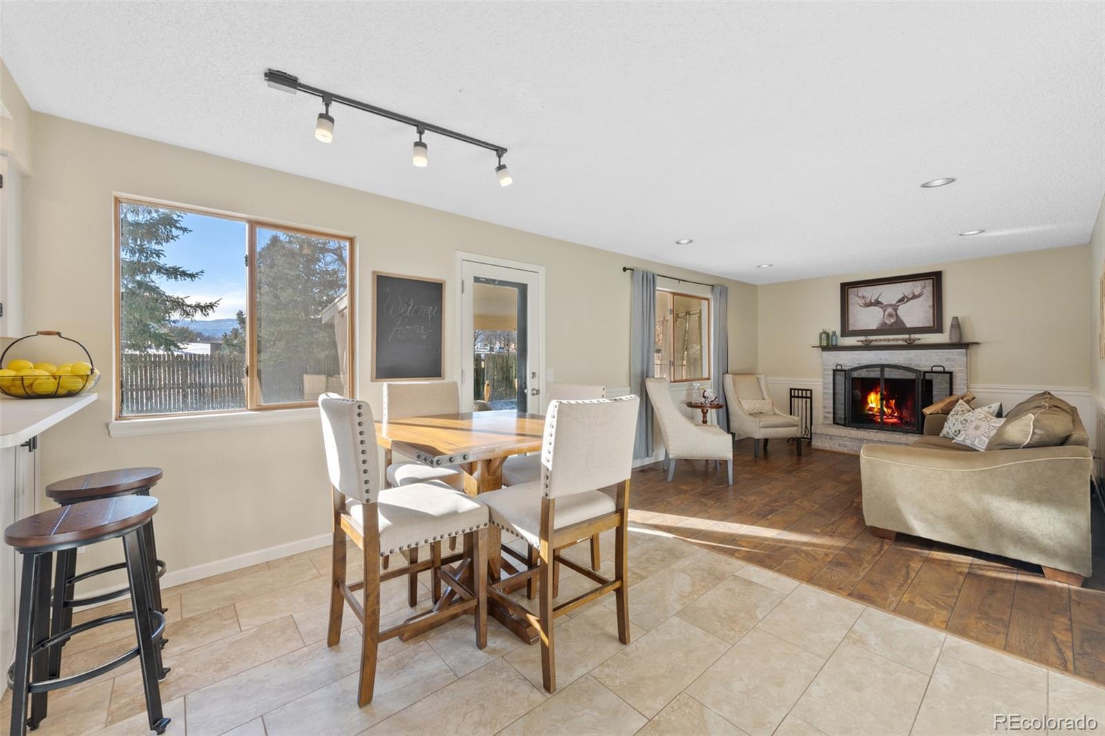 6143 S Holland Street