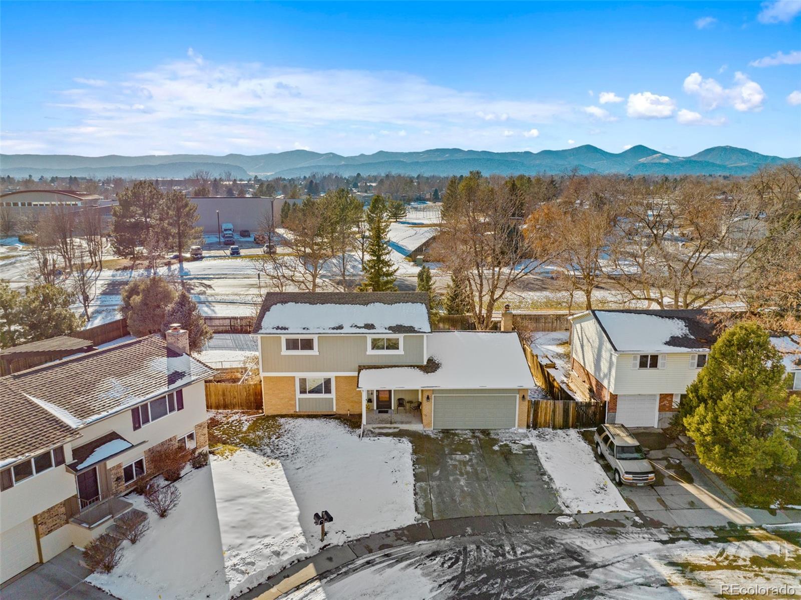 6143 S Holland Street