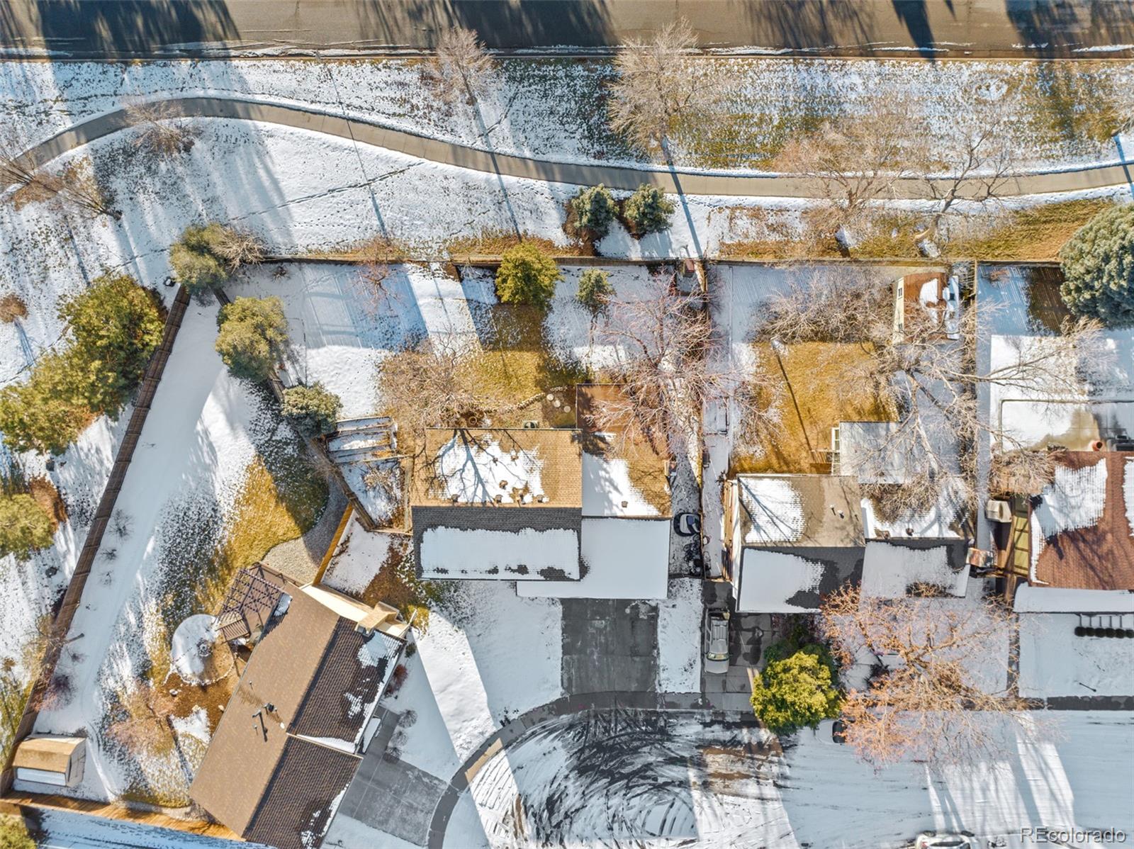 6143 S Holland Street