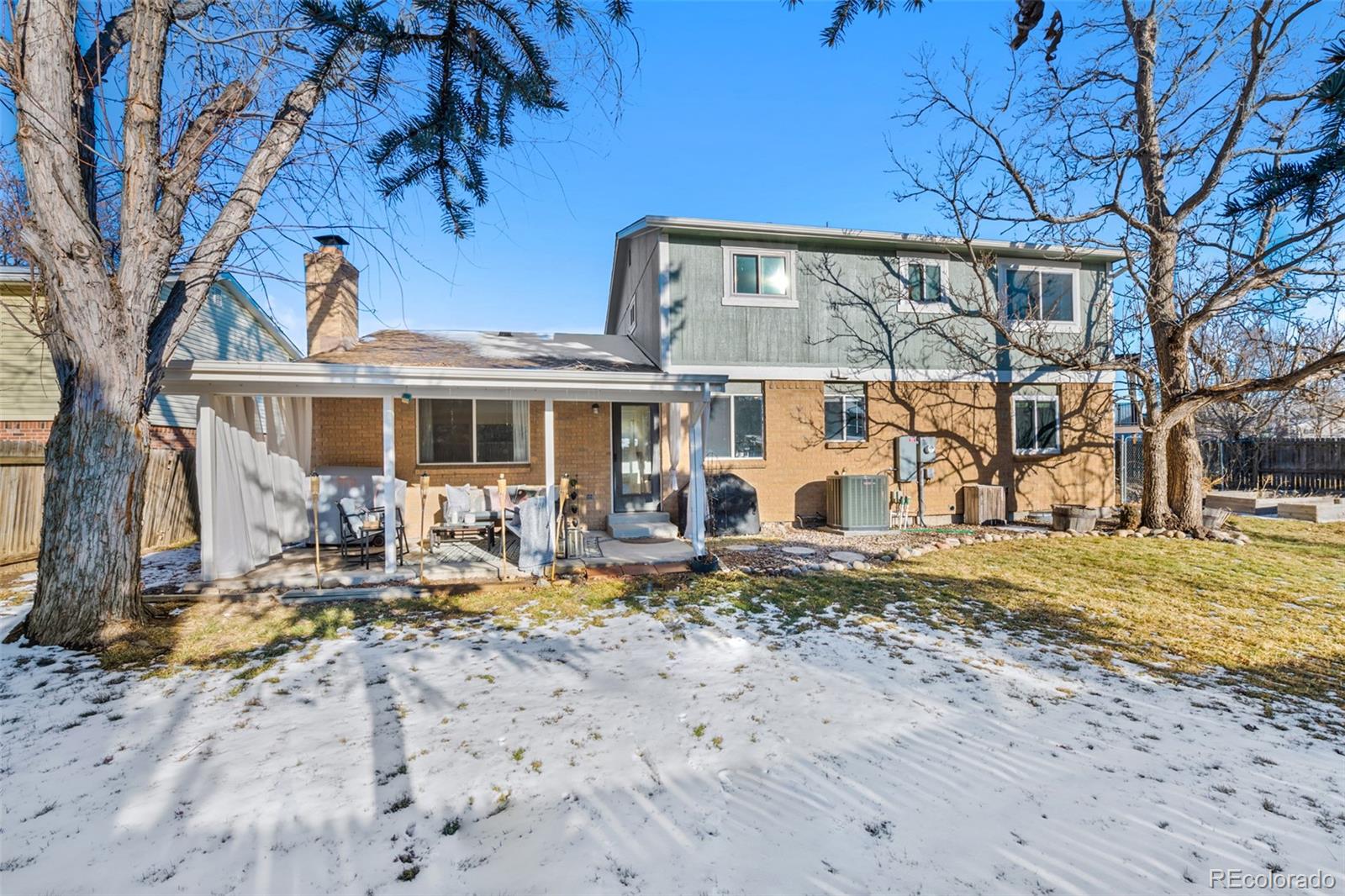 6143 S Holland Street