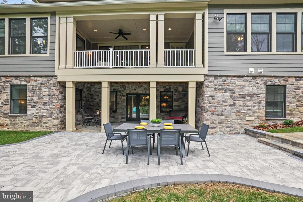 11319 Bellmont Dr