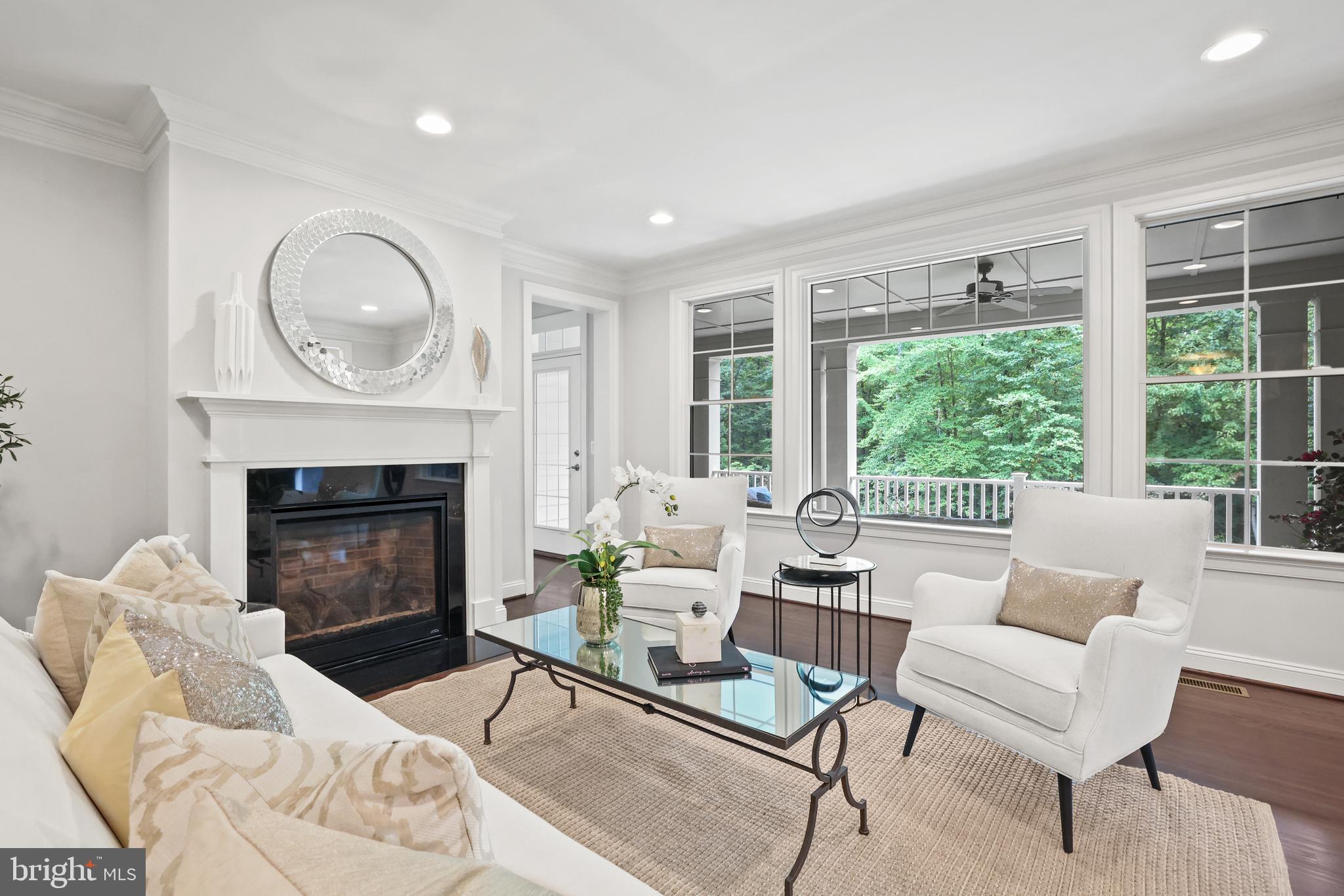 11319 Bellmont Dr