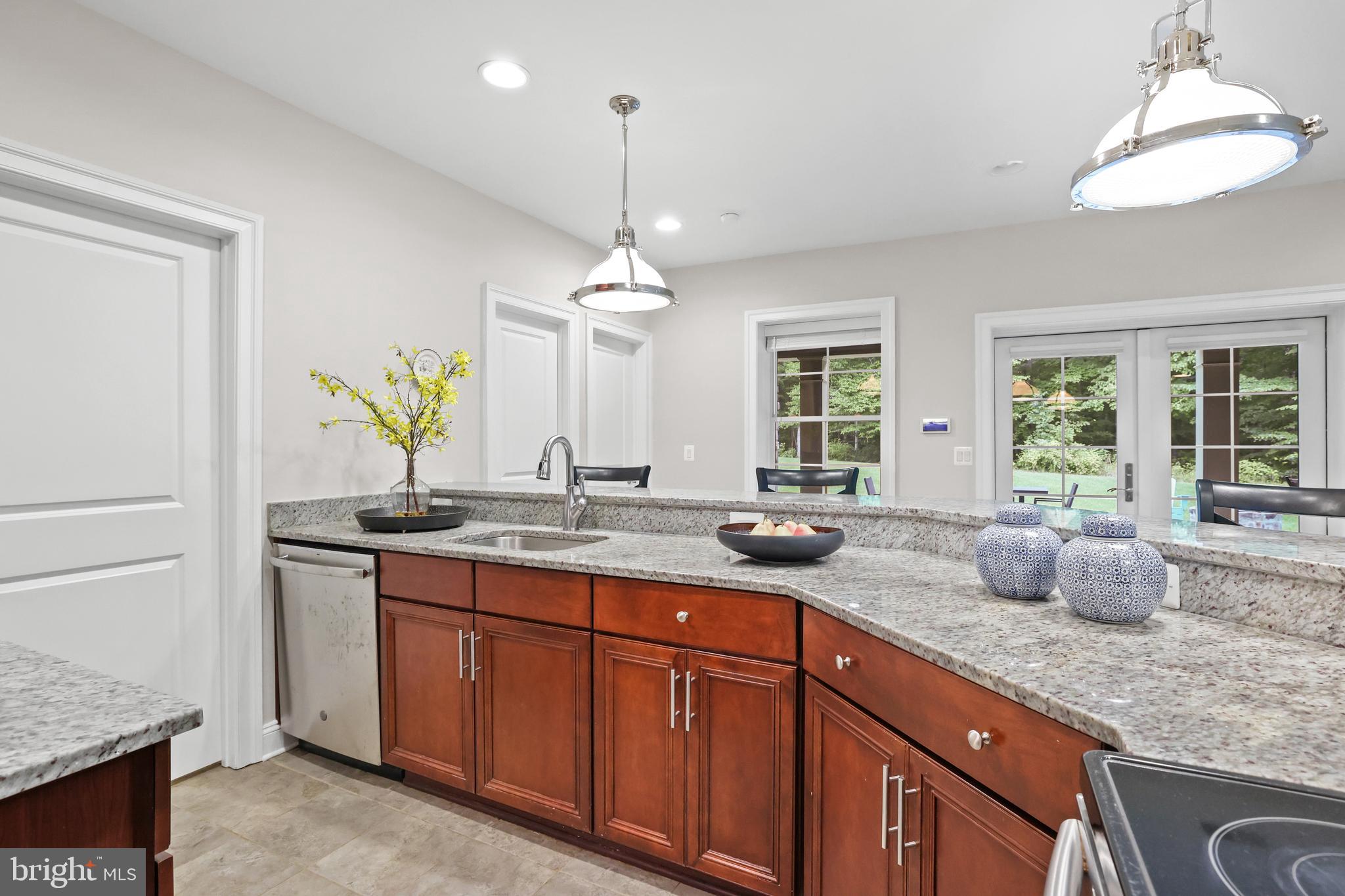 11319 Bellmont Dr