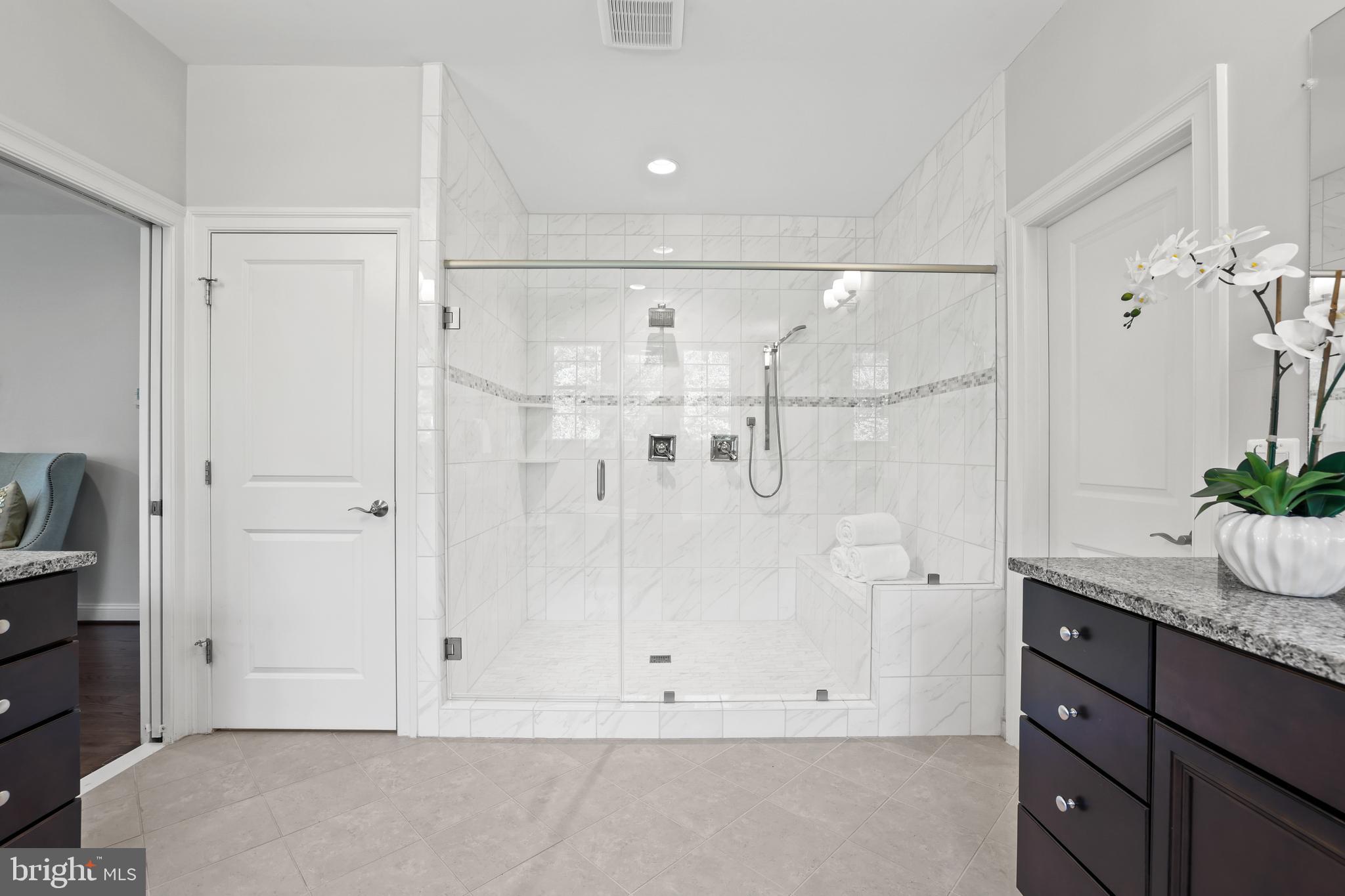 11319 Bellmont Dr