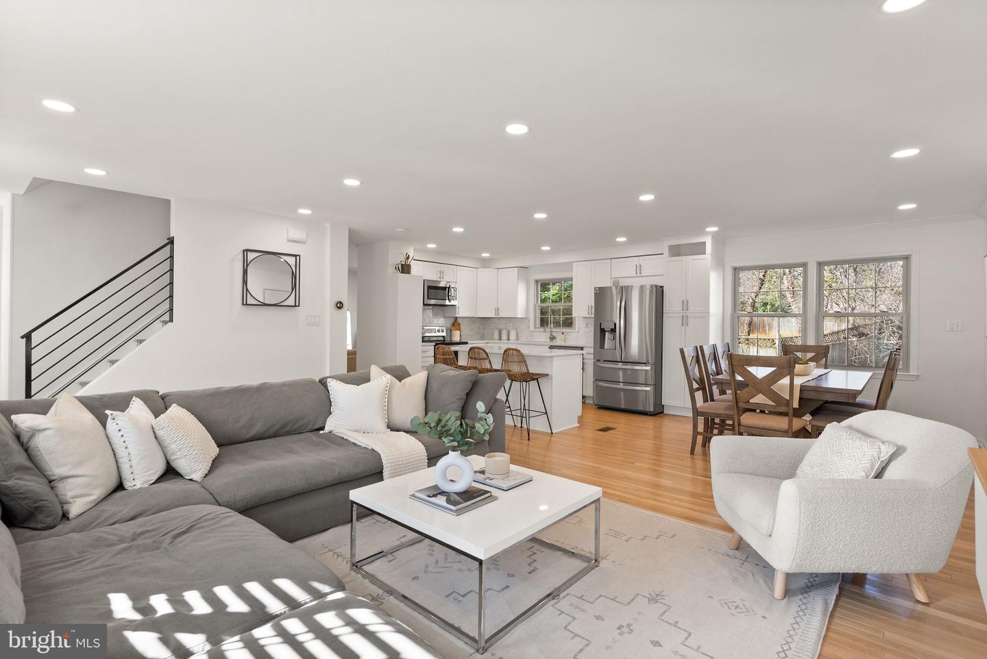 8439 Hunt Valley Dr