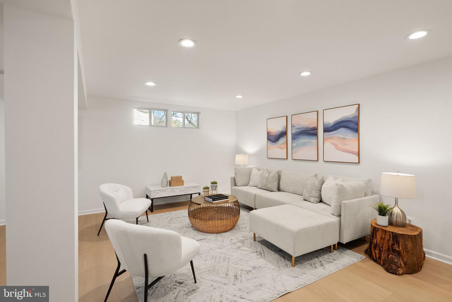 8439 Hunt Valley Dr
