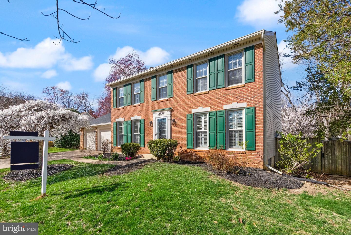 8439 Hunt Valley Dr