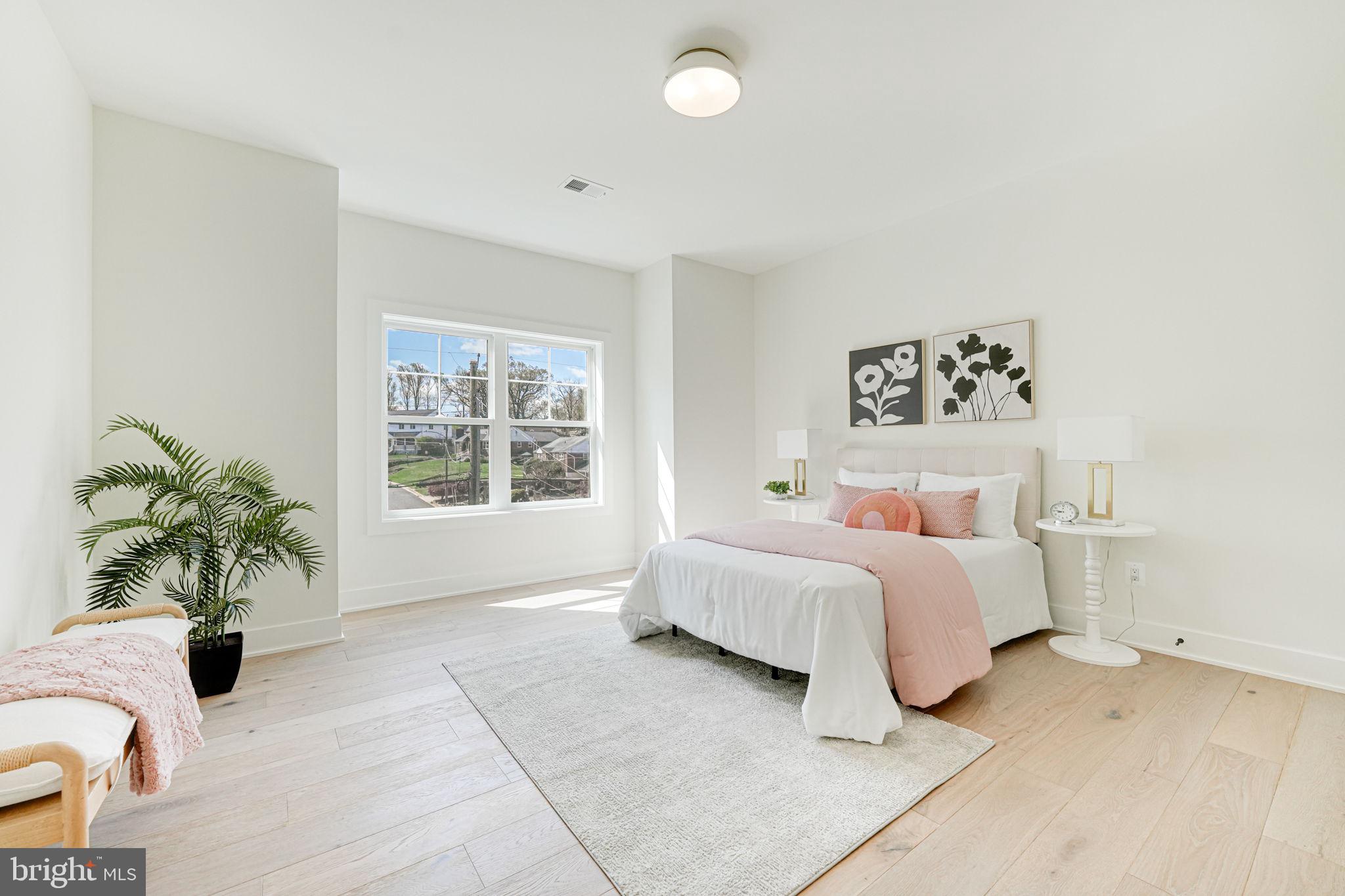 7222 Arthur Dr
