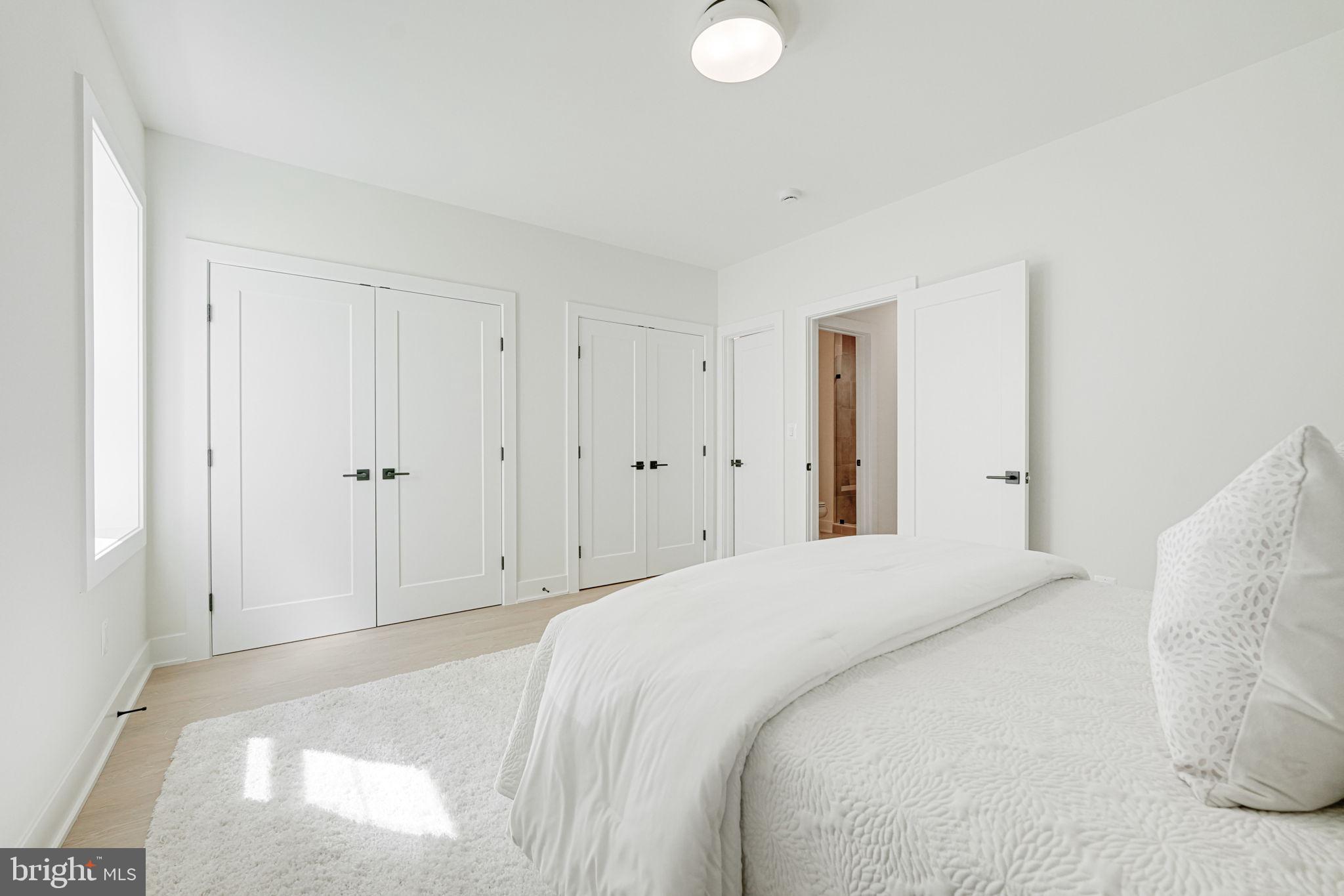 7222 Arthur Dr
