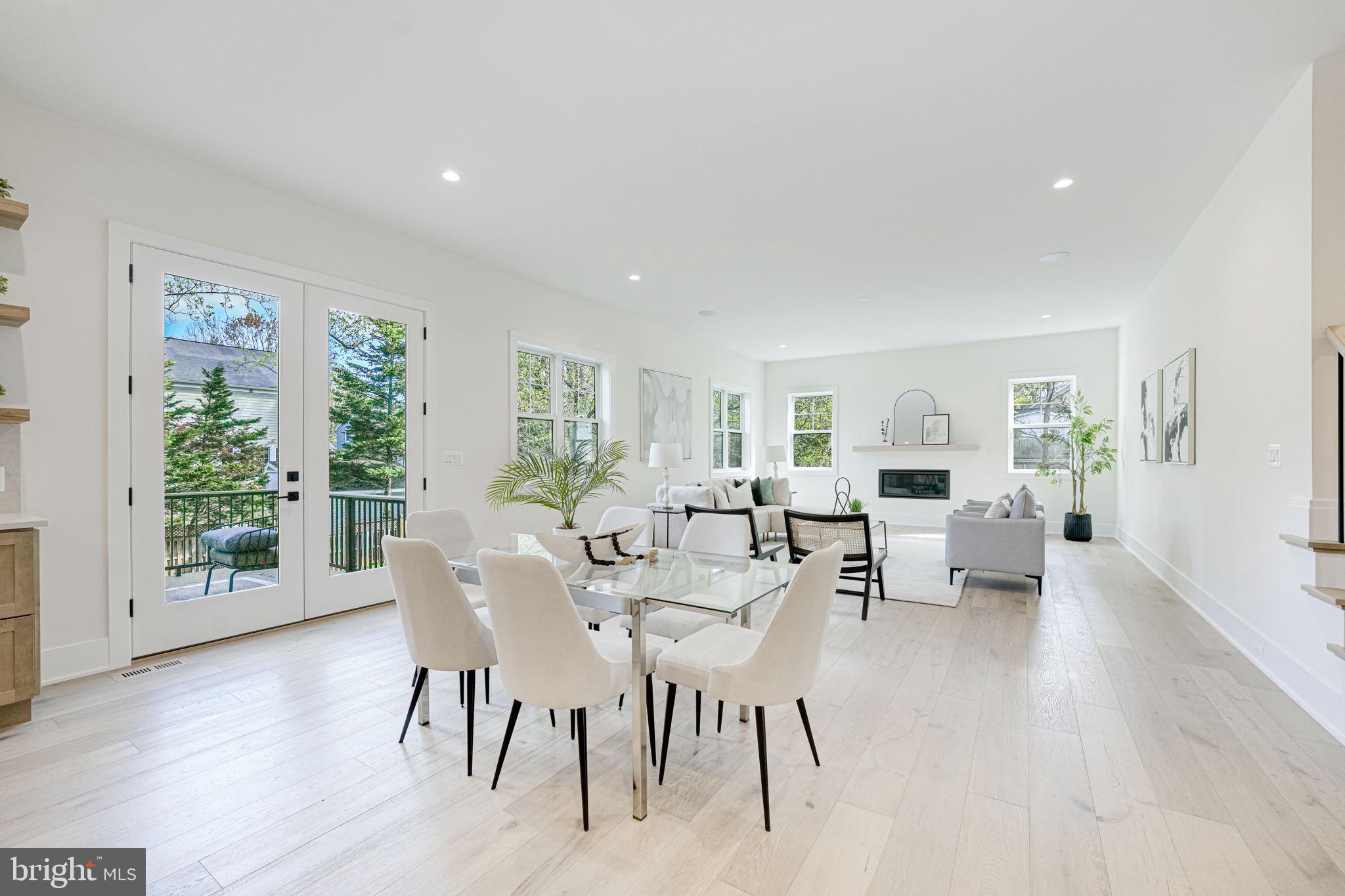 7222 Arthur Dr