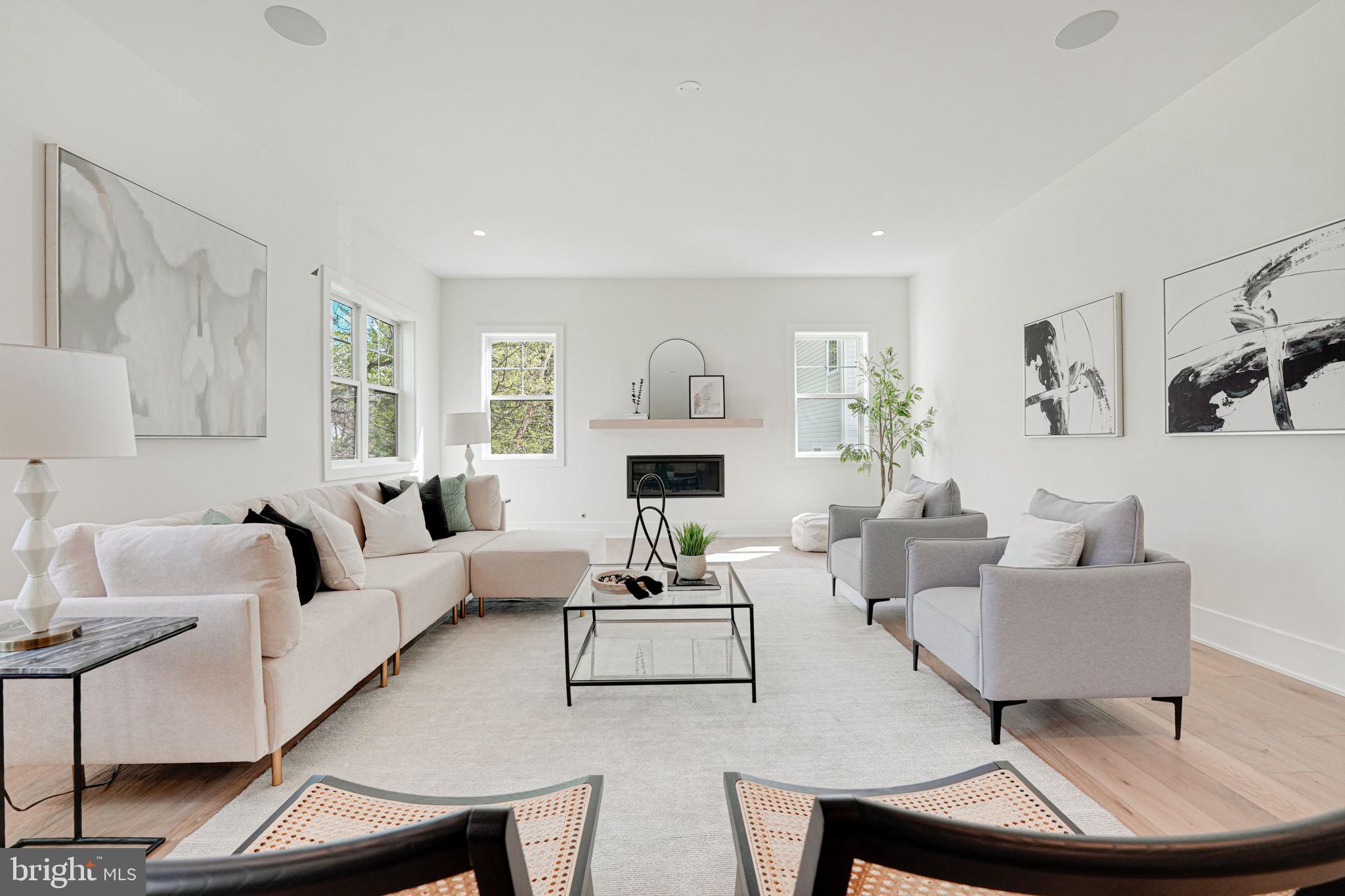 7222 Arthur Dr
