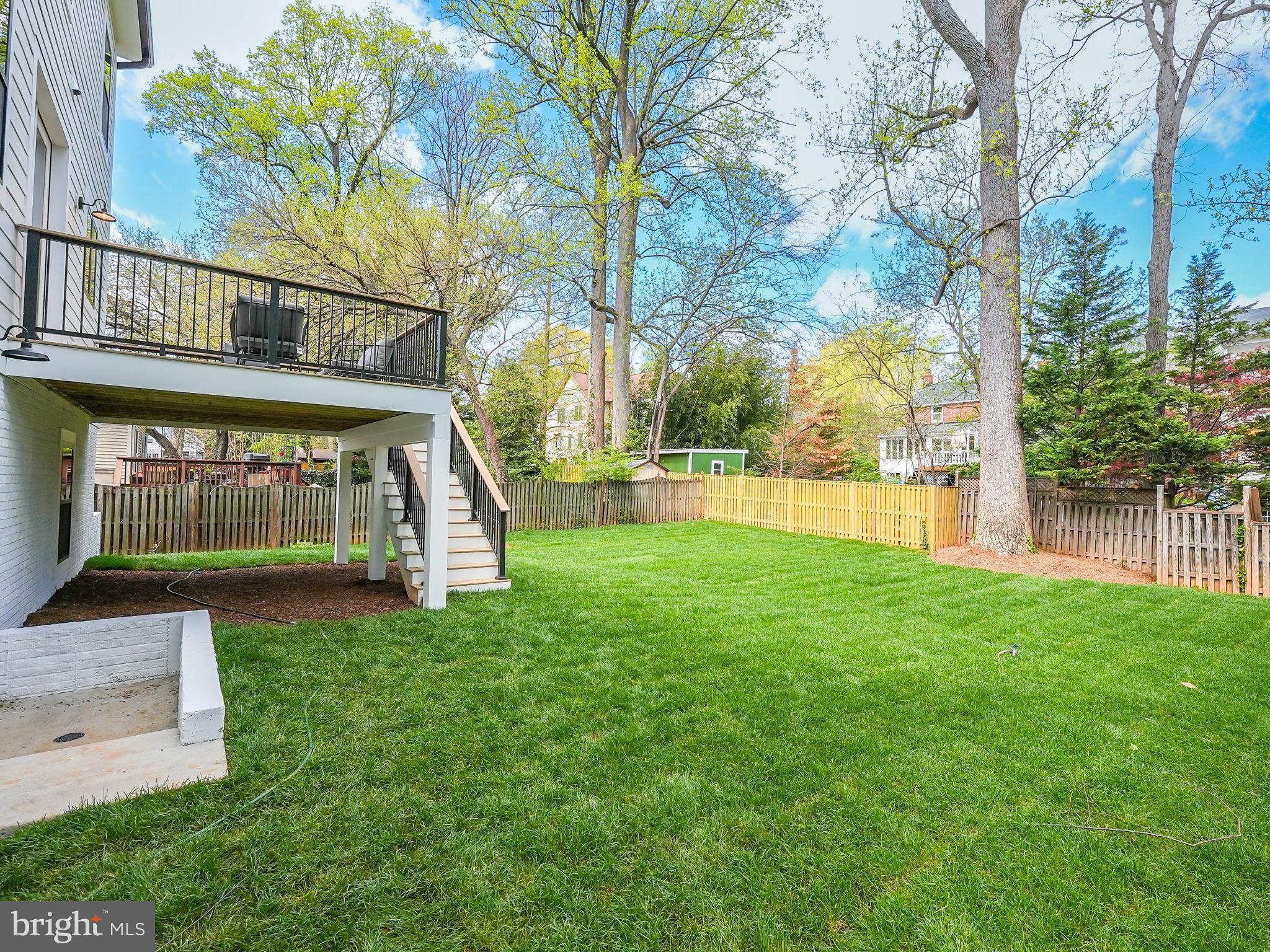 7222 Arthur Dr