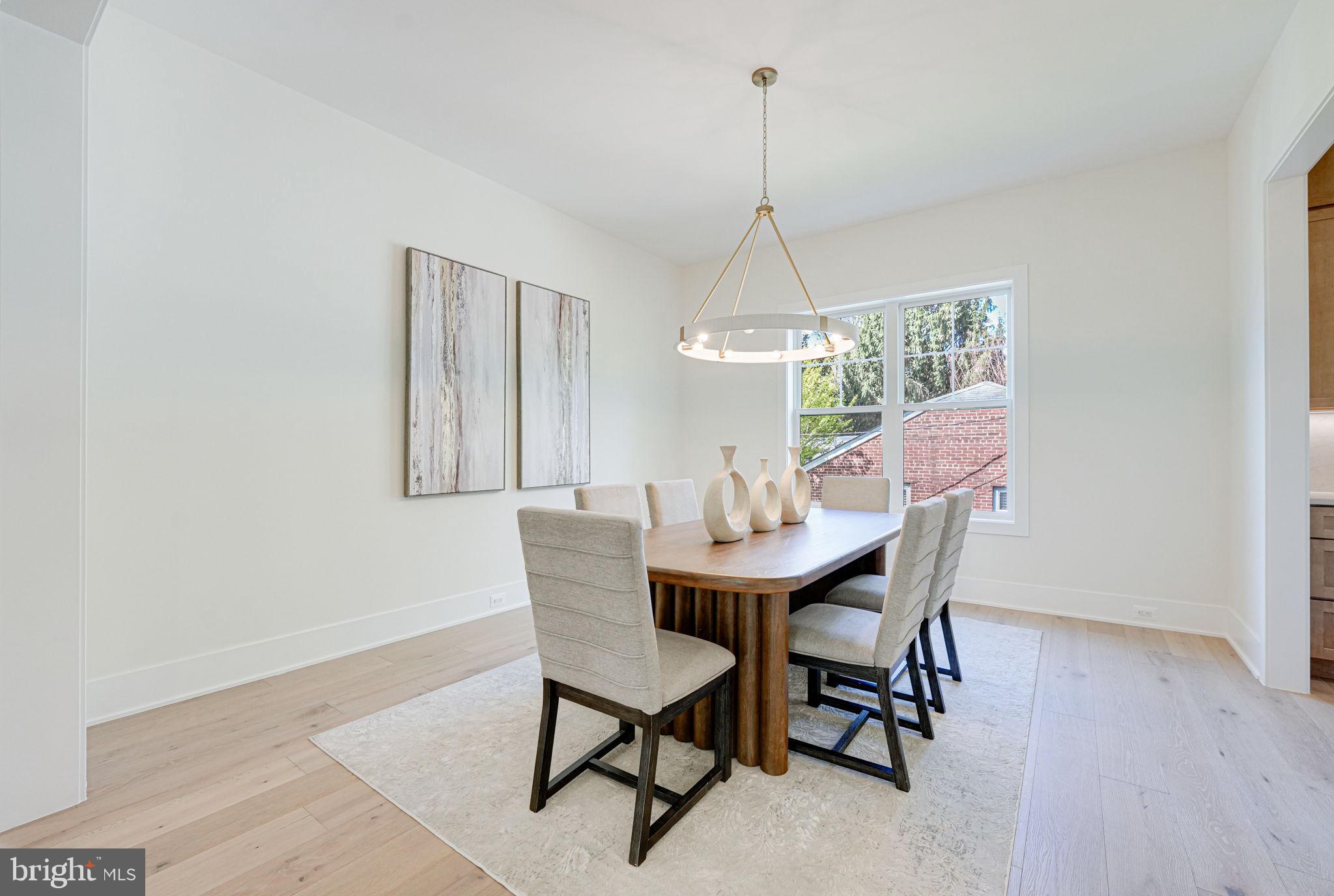 7222 Arthur Dr