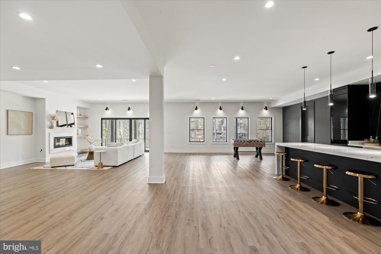 1428 Waggaman Cir