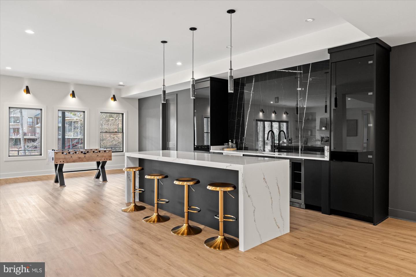 1428 Waggaman Cir