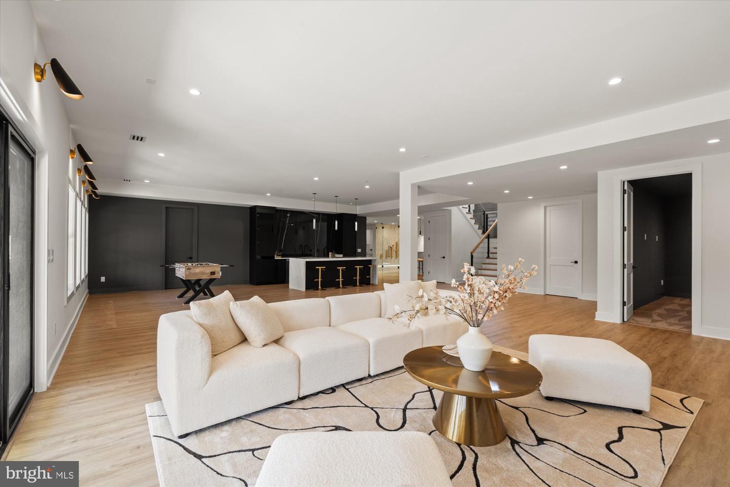 1428 Waggaman Cir